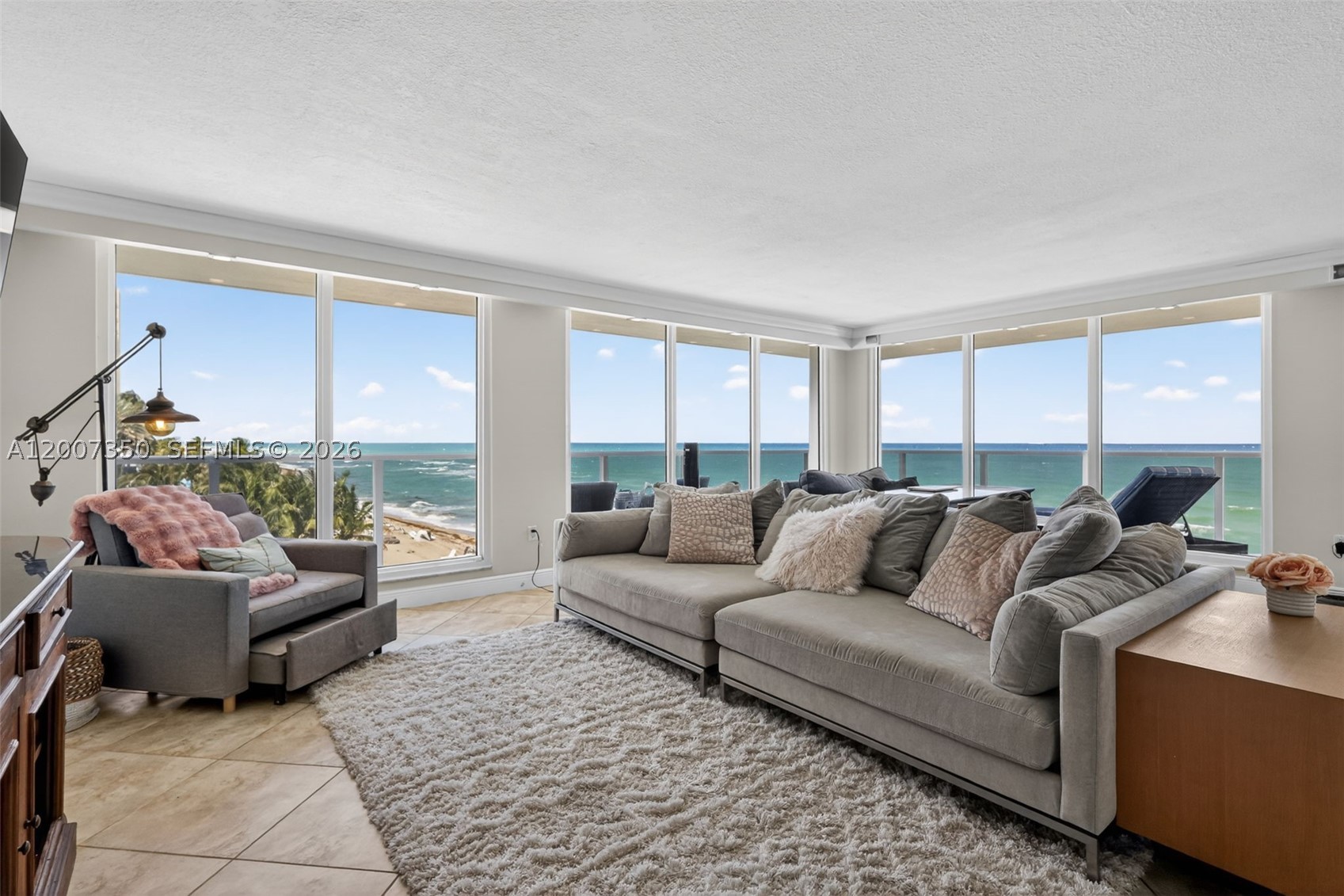 2751 S Ocean Dr Unit 504S — photo