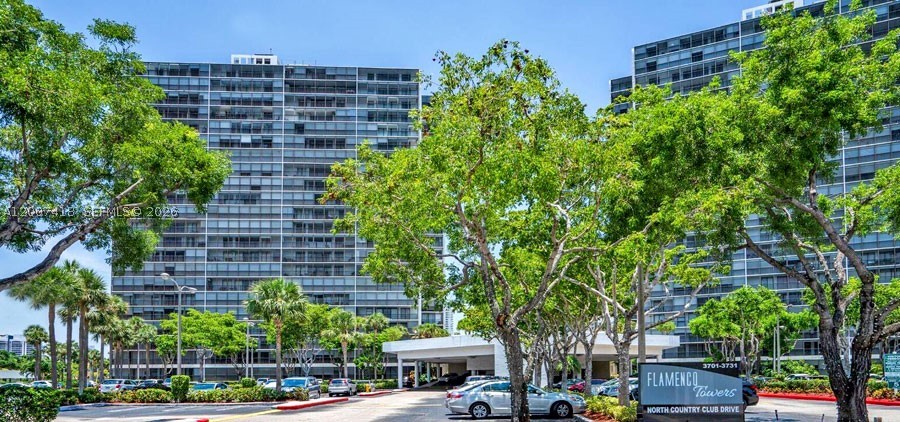 3701 N Country Club Dr 607 — photo