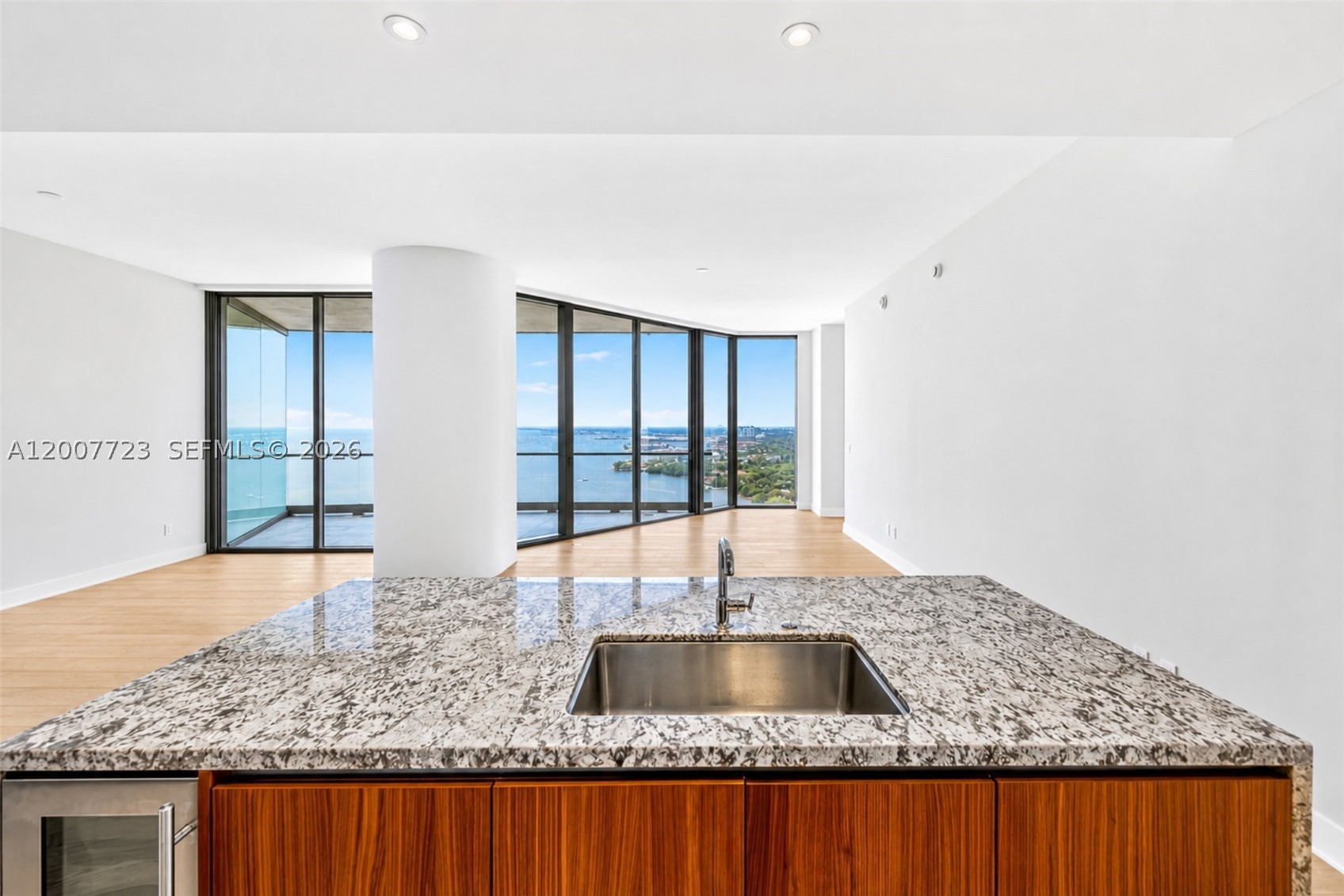 175 25 Road #3303, Miami, FL 33129 — photo 2