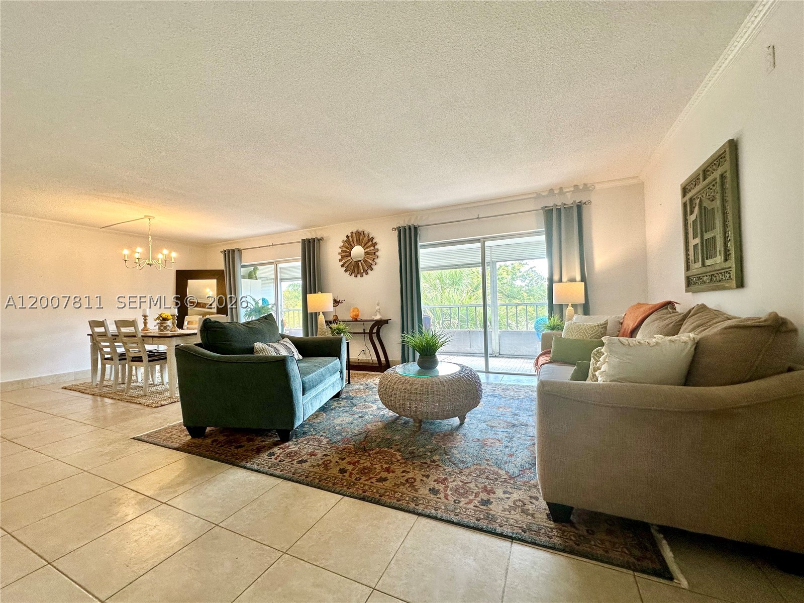 1001 Hillcrest Ct 306 — photo