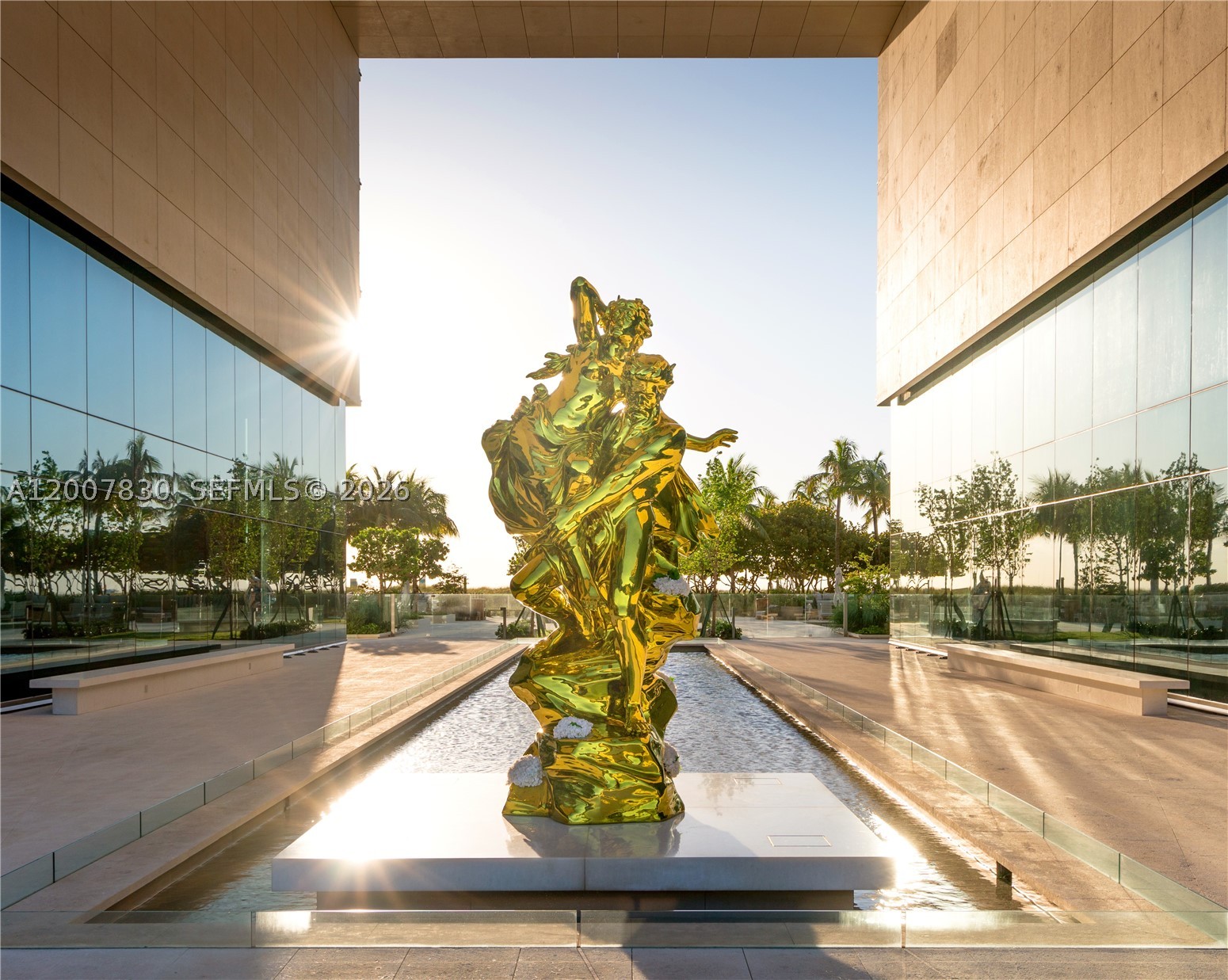 10201 Collins Ave 404 — photo
