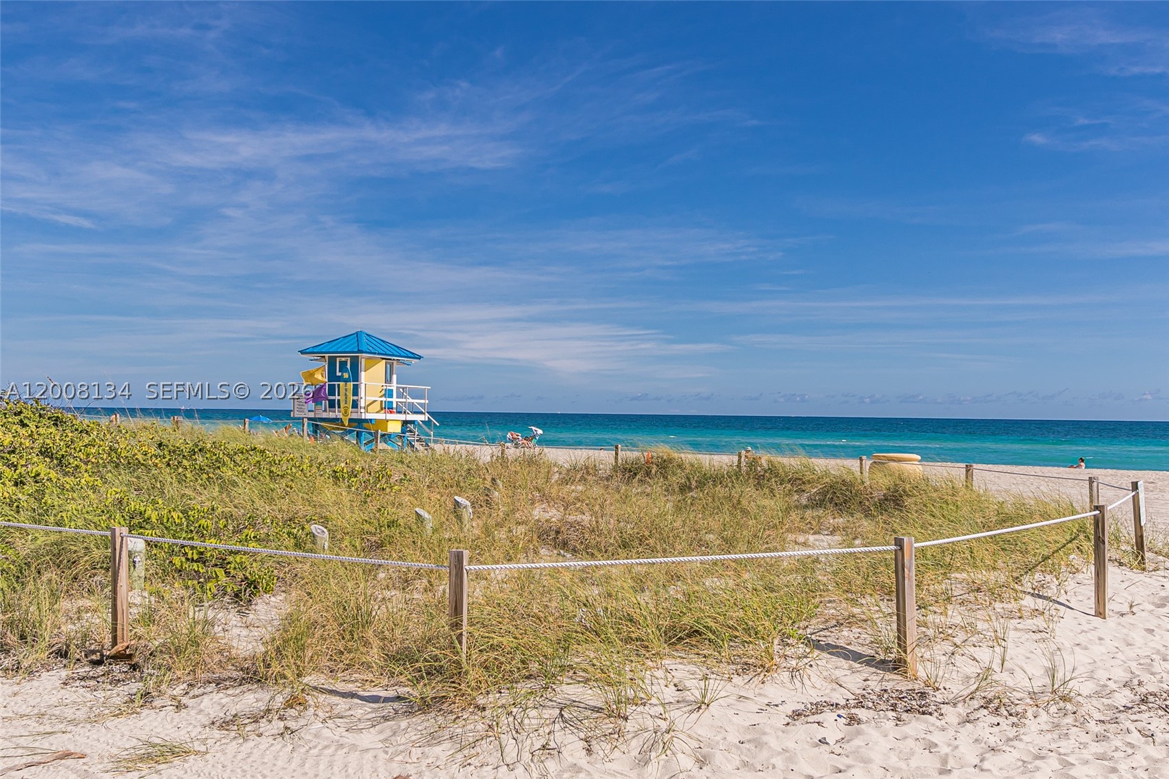 1601 S Ocean Dr Unit 305 — photo