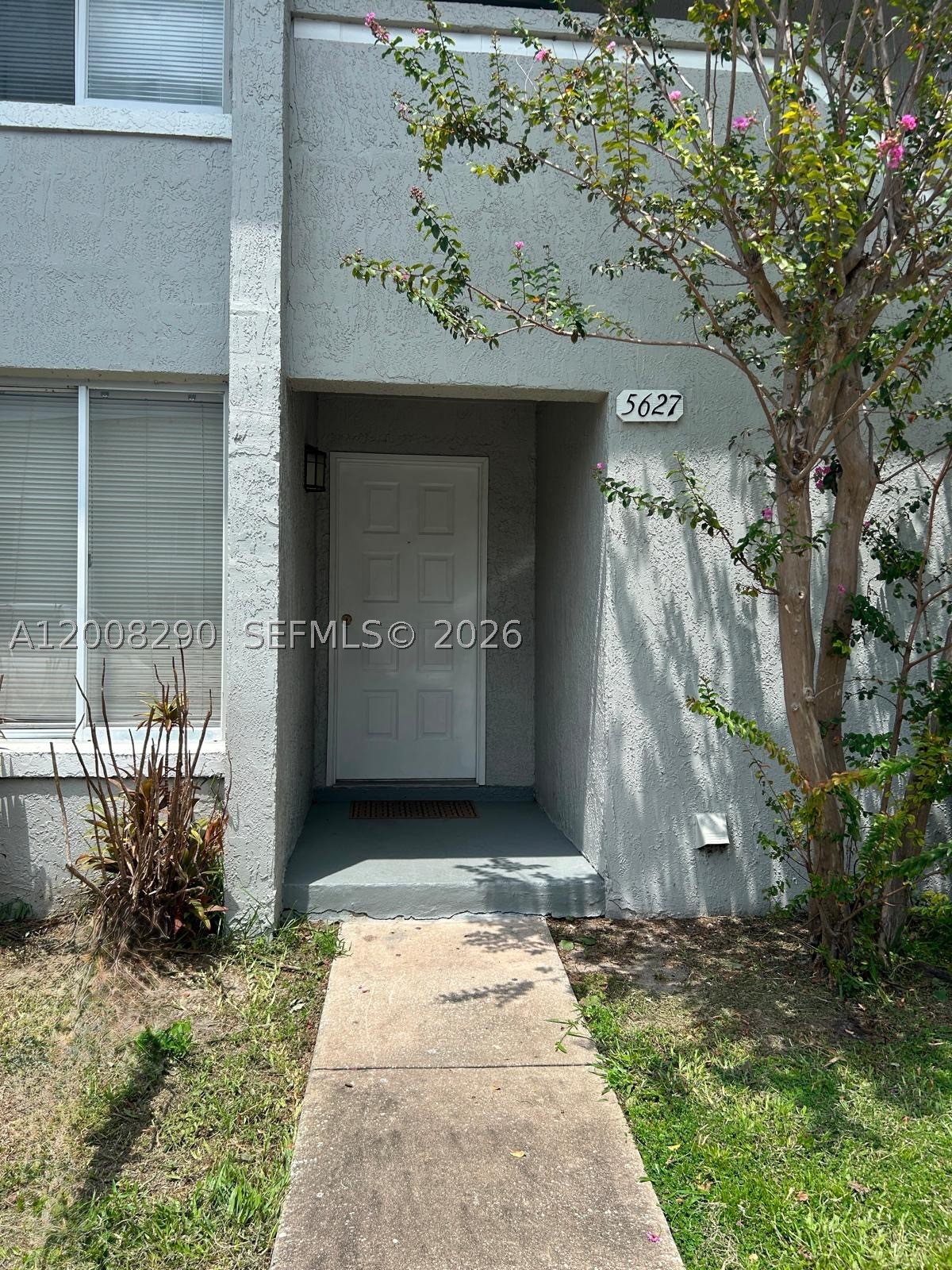 5627 Blue Shadows Court 3 — photo