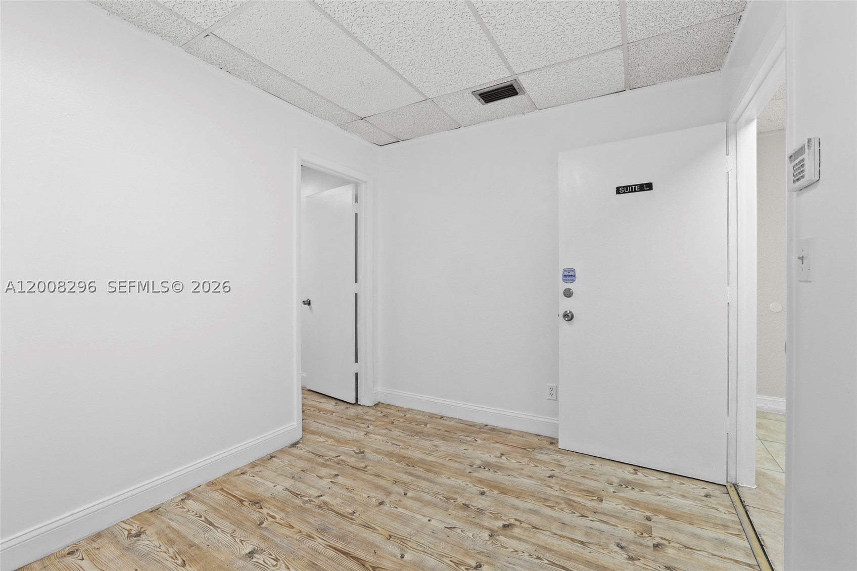 8358 W Oakland Park Blvd 202-L — photo