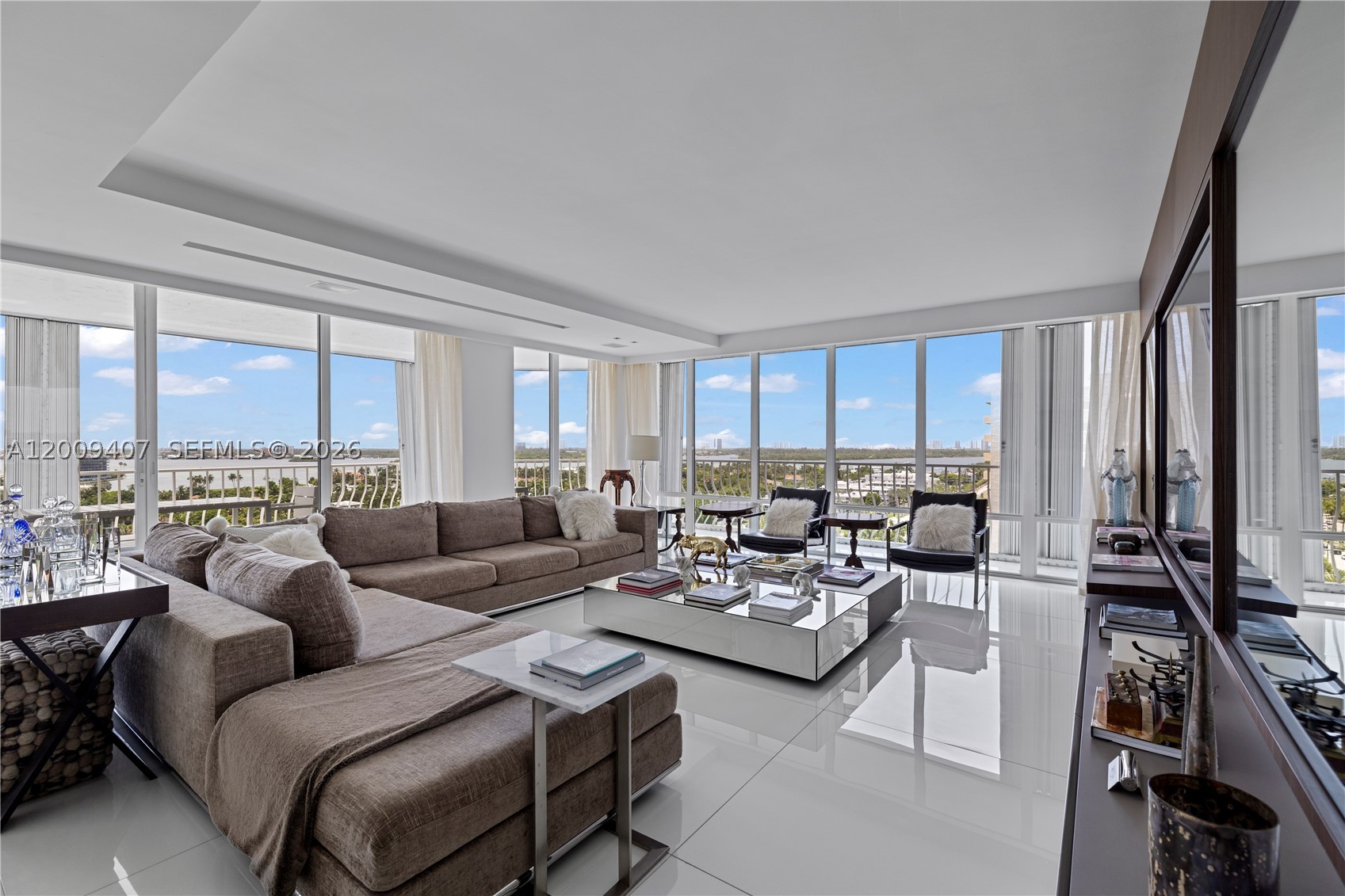 10155 Collins Ave 1210 — photo