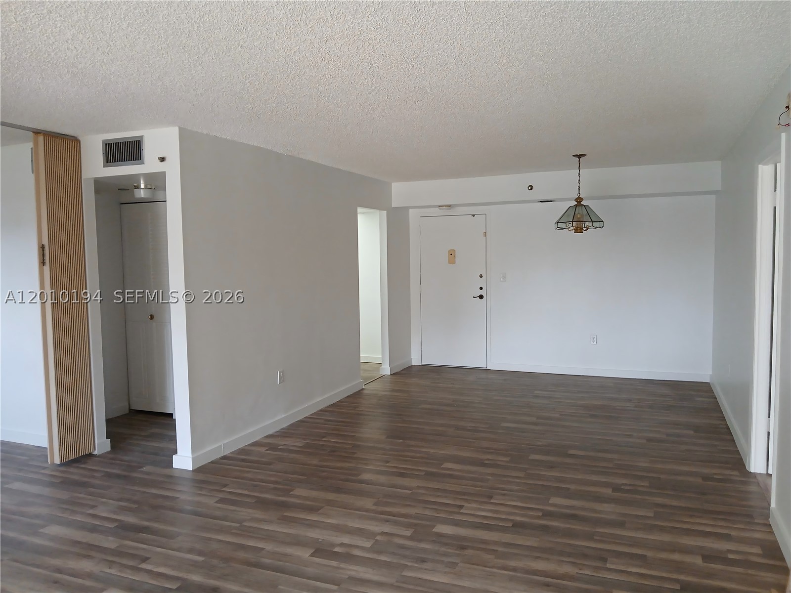 1300 Saint Charles Pl 222 — photo
