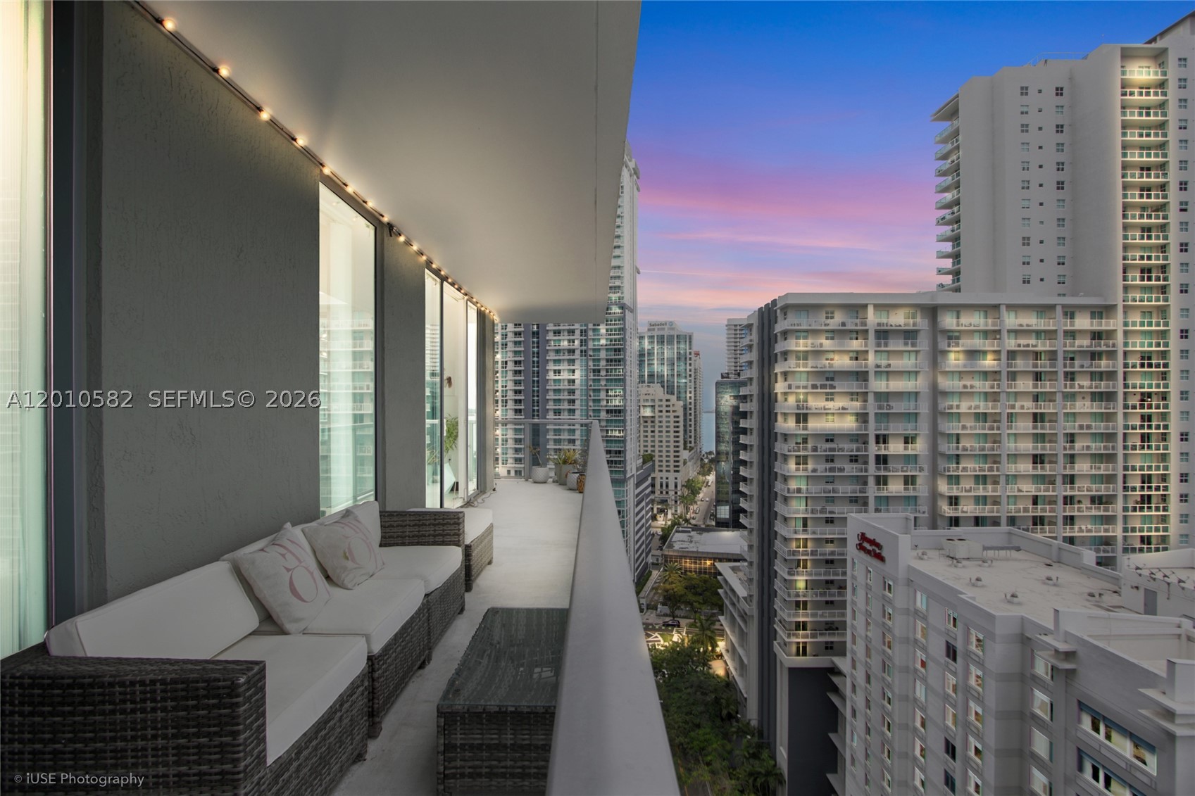 79 SW 12th St Unit 2306-S — photo