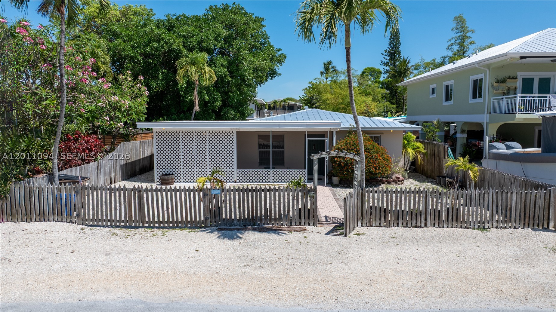 56 SE Marlin Ave — photo