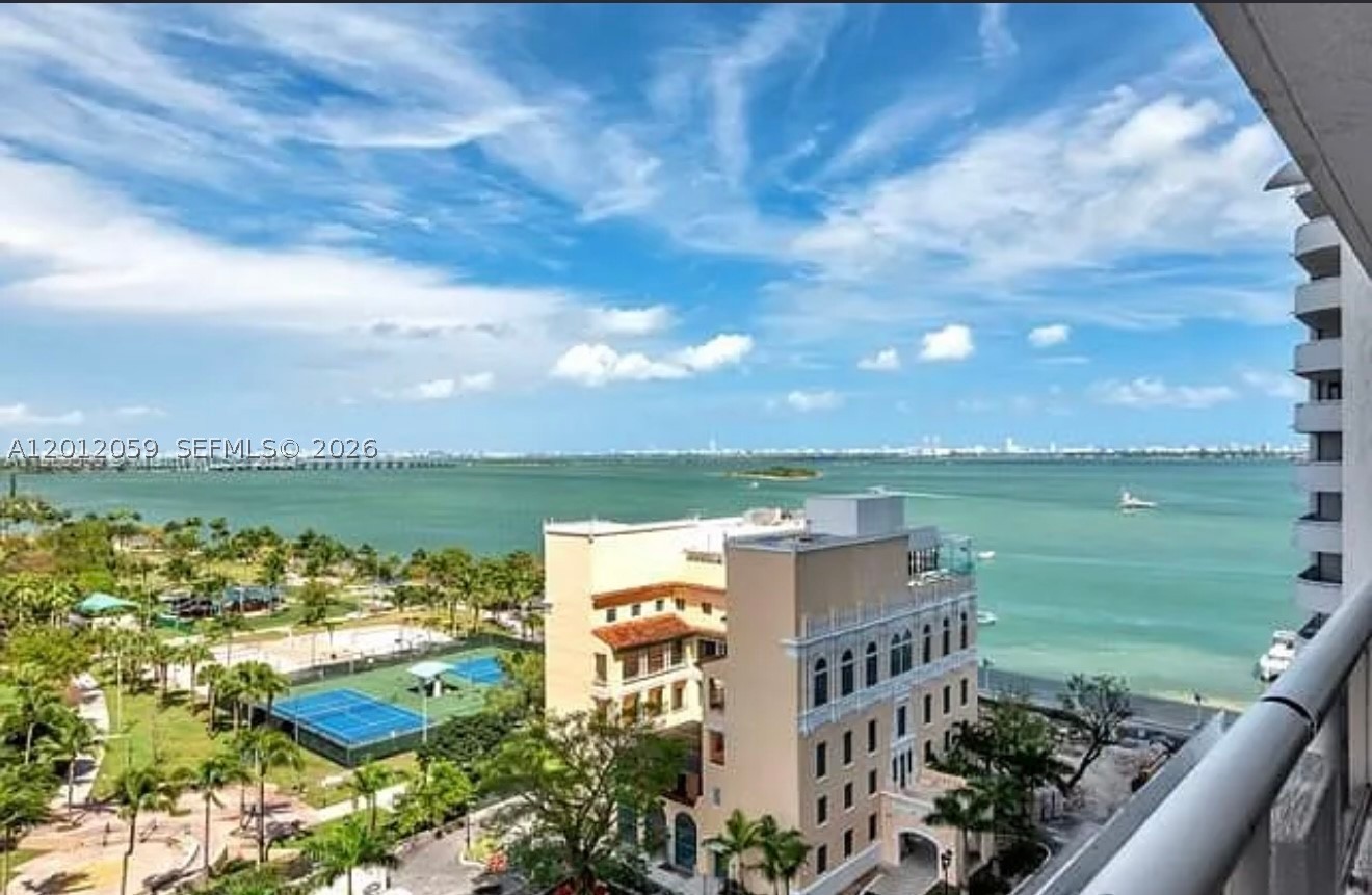 1717 N Bayshore Dr a1448 — photo