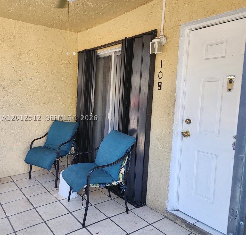 15619 SW 73rd Cir Ter 10-9 — photo