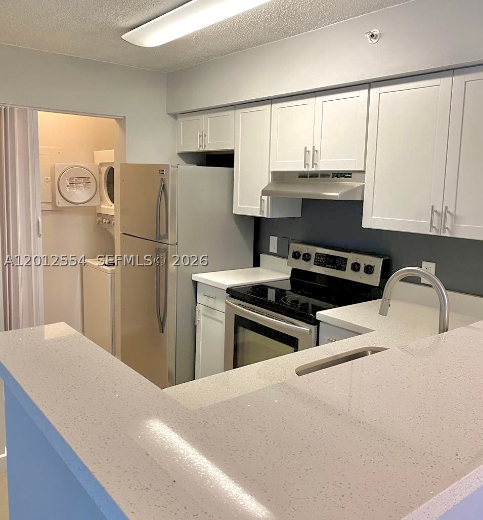 12118 Saint Andrews Pl 107 — photo