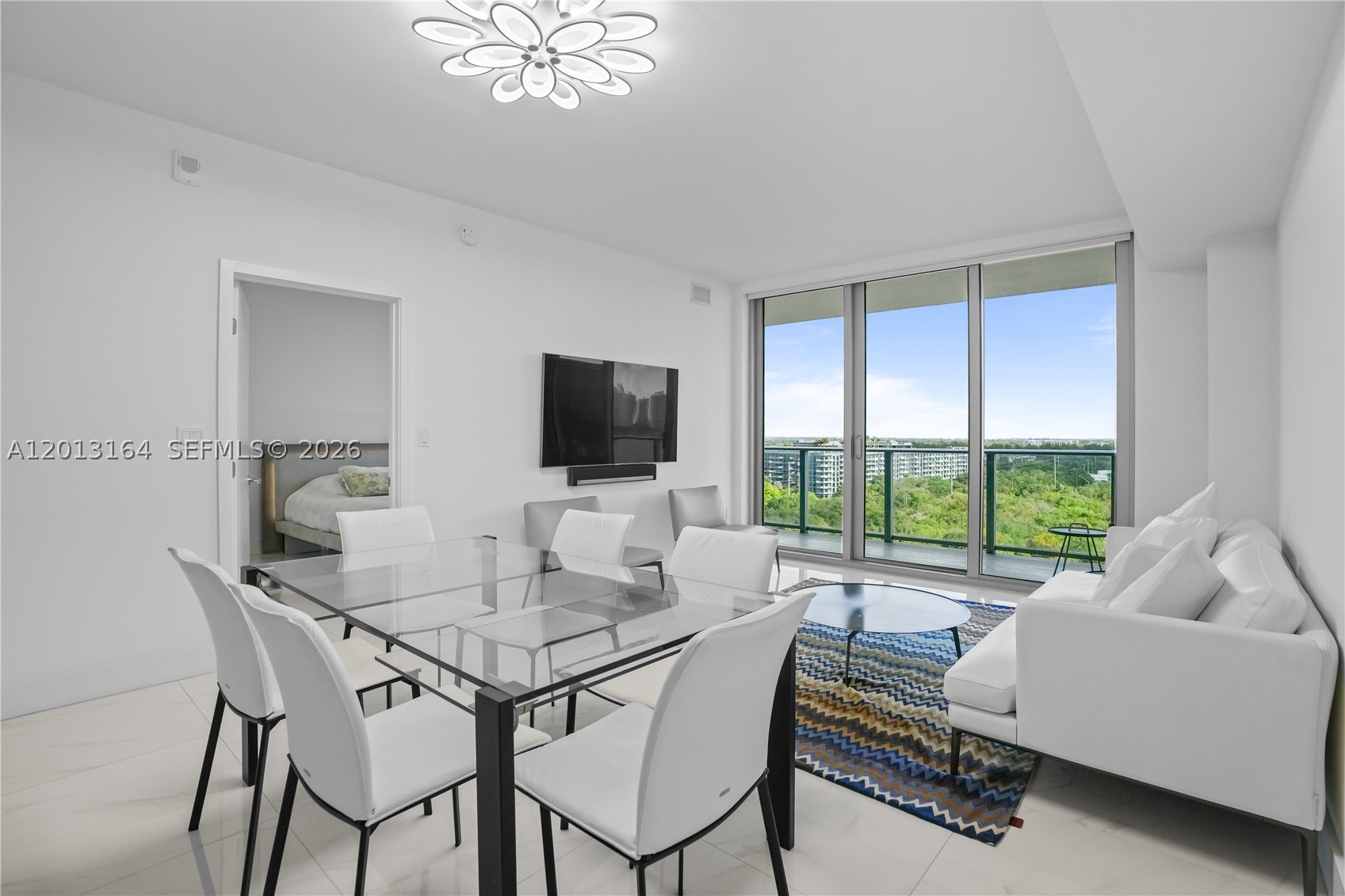 16385 Biscayne Blvd 1402 — photo