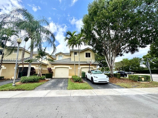 2567 Cordoba Bnd — photo