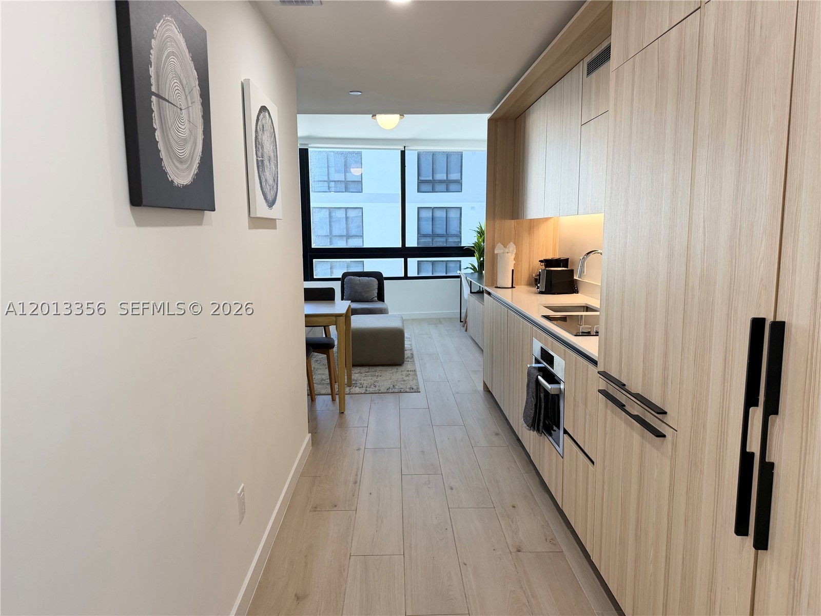 225 N Miami Ave 1412 — photo