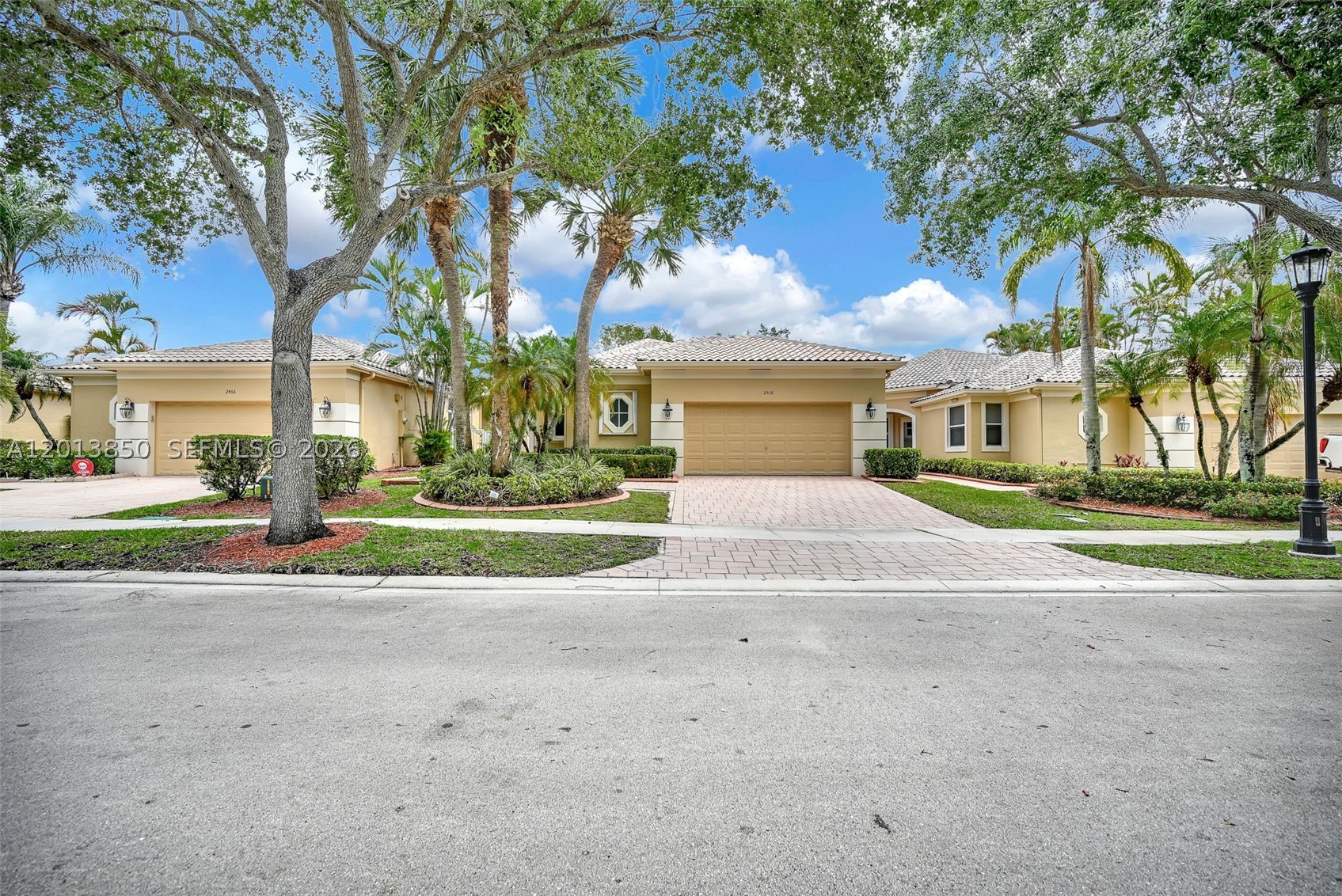 2468 Bay Isle Court — photo