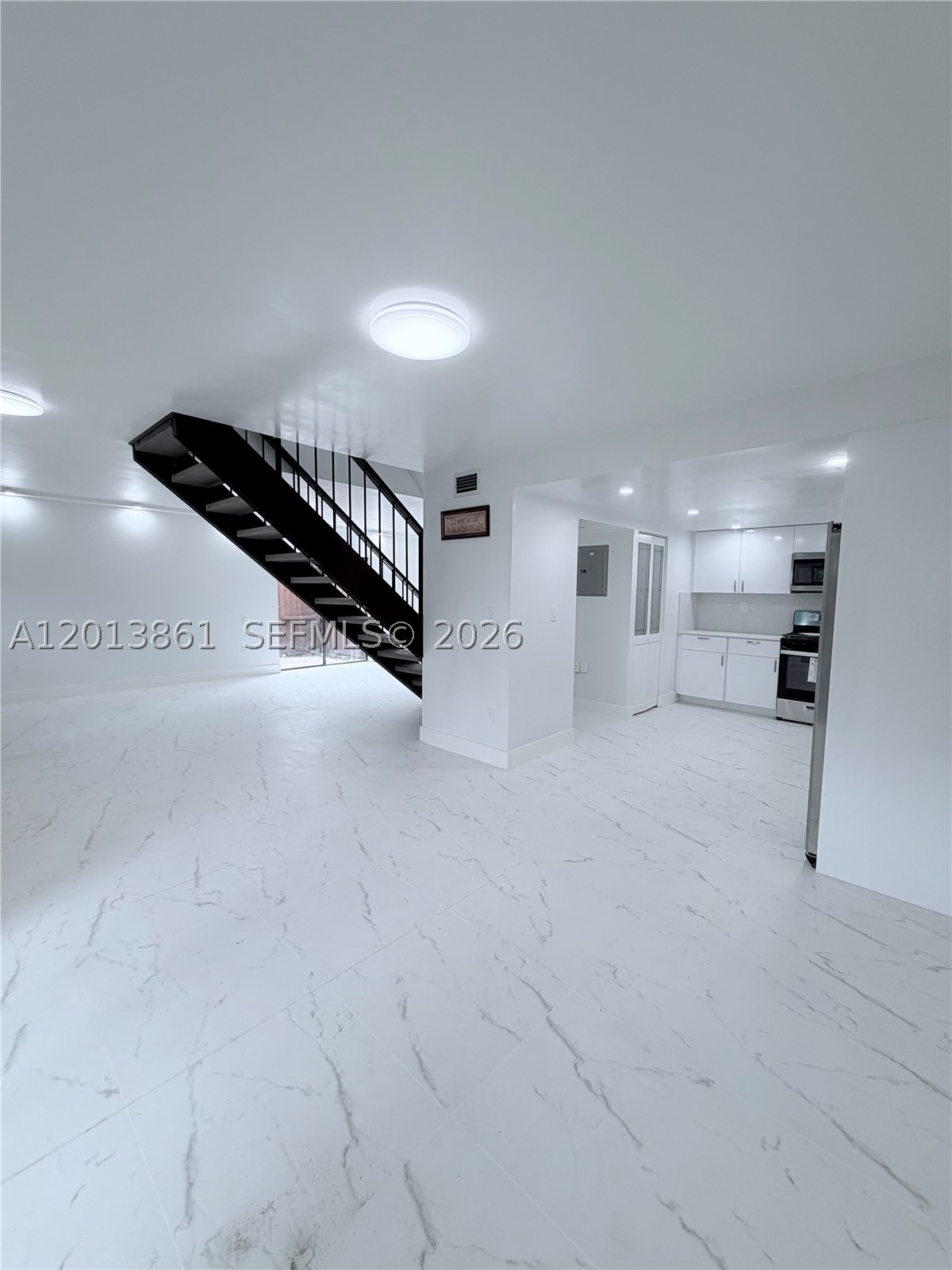7024 SW 114th Pl a-52 — photo