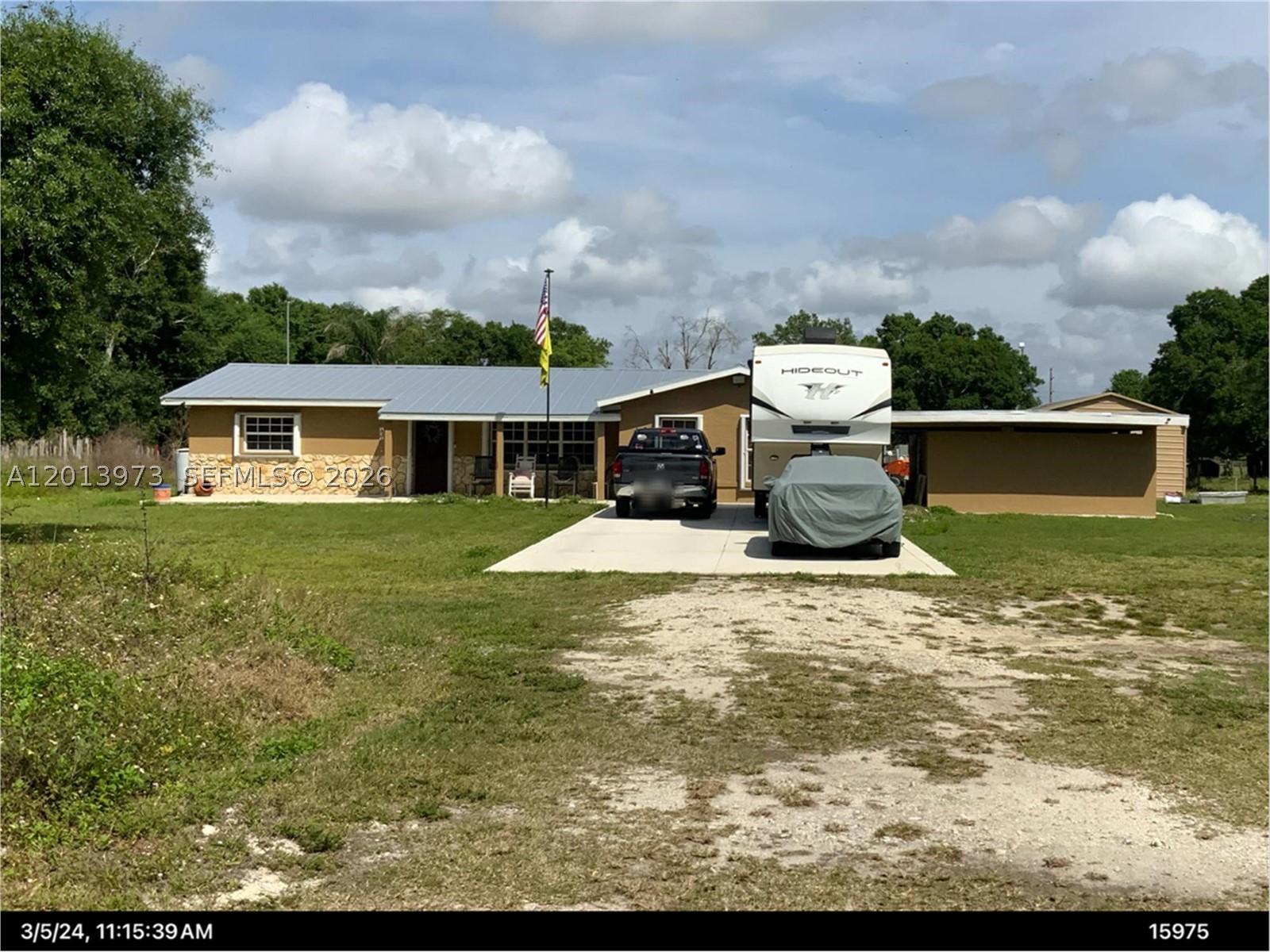 826 B Rd. — photo