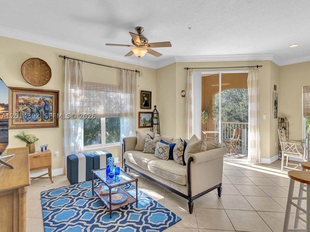 5035 Fairways Cir Unit 305 — photo