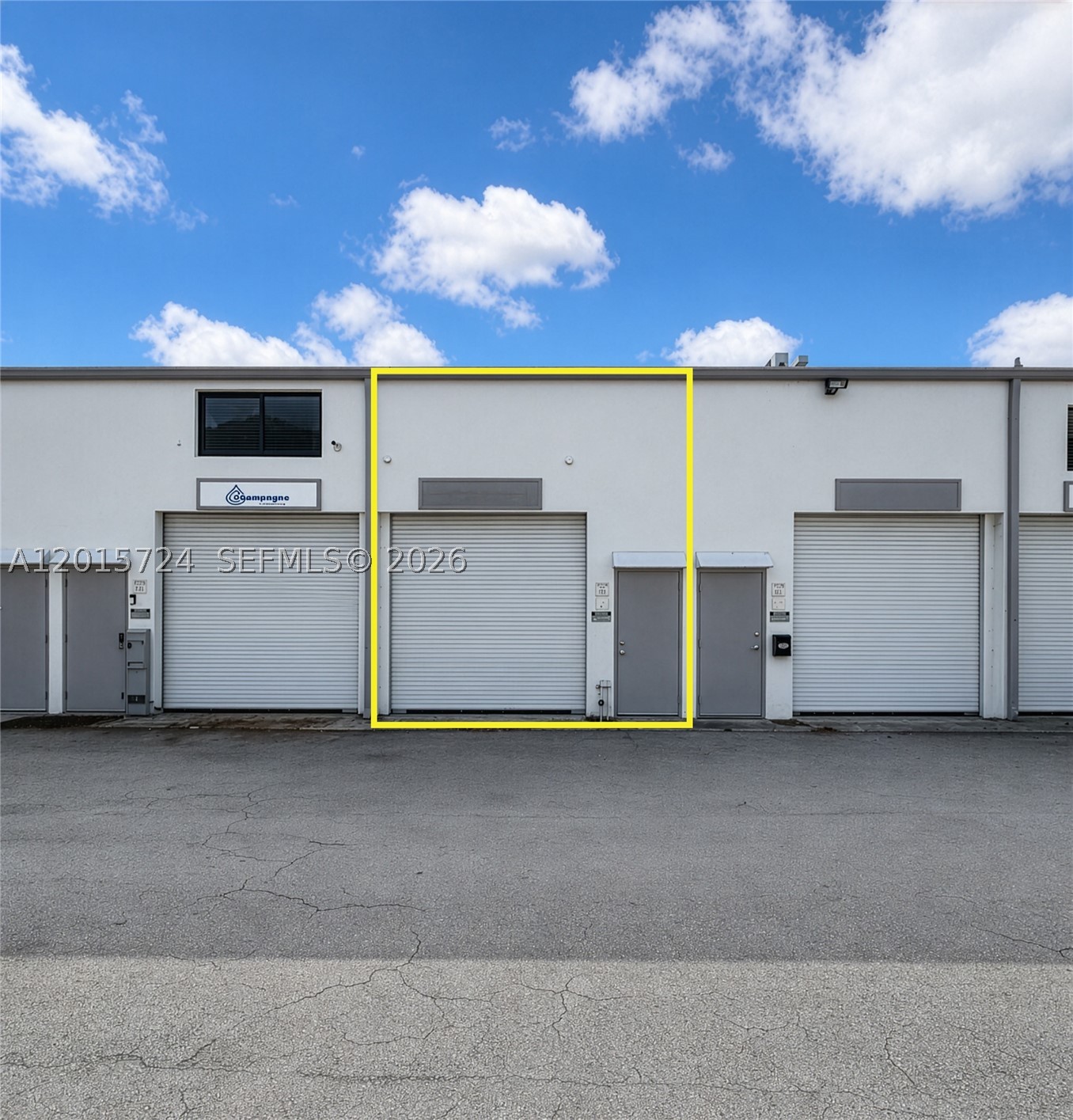 1775 Blount Rd 410 — photo