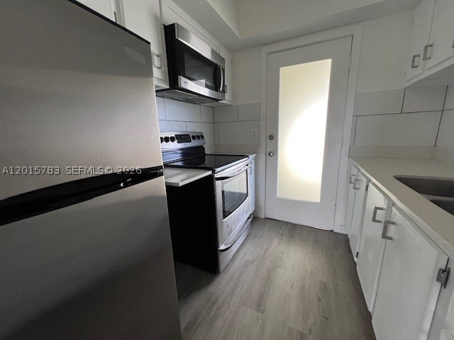 1350 E Sample Rd 306 — photo