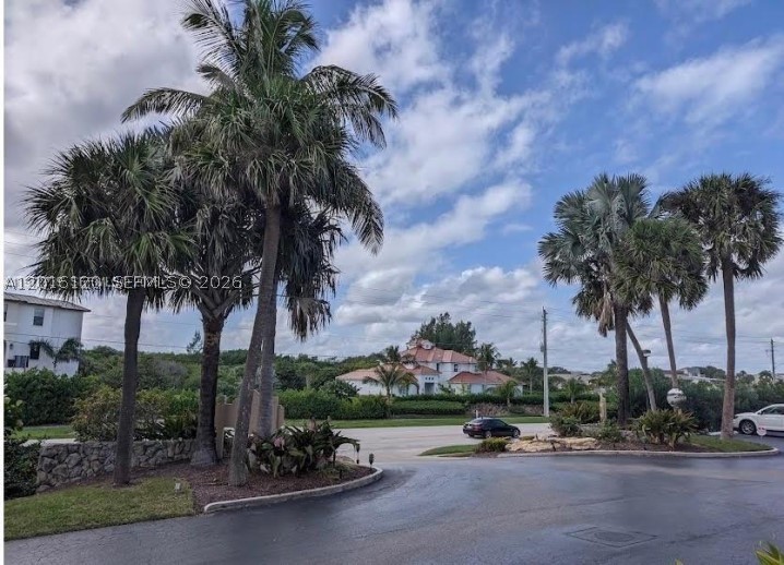 1357 NE Ocean Blvd 311 — photo