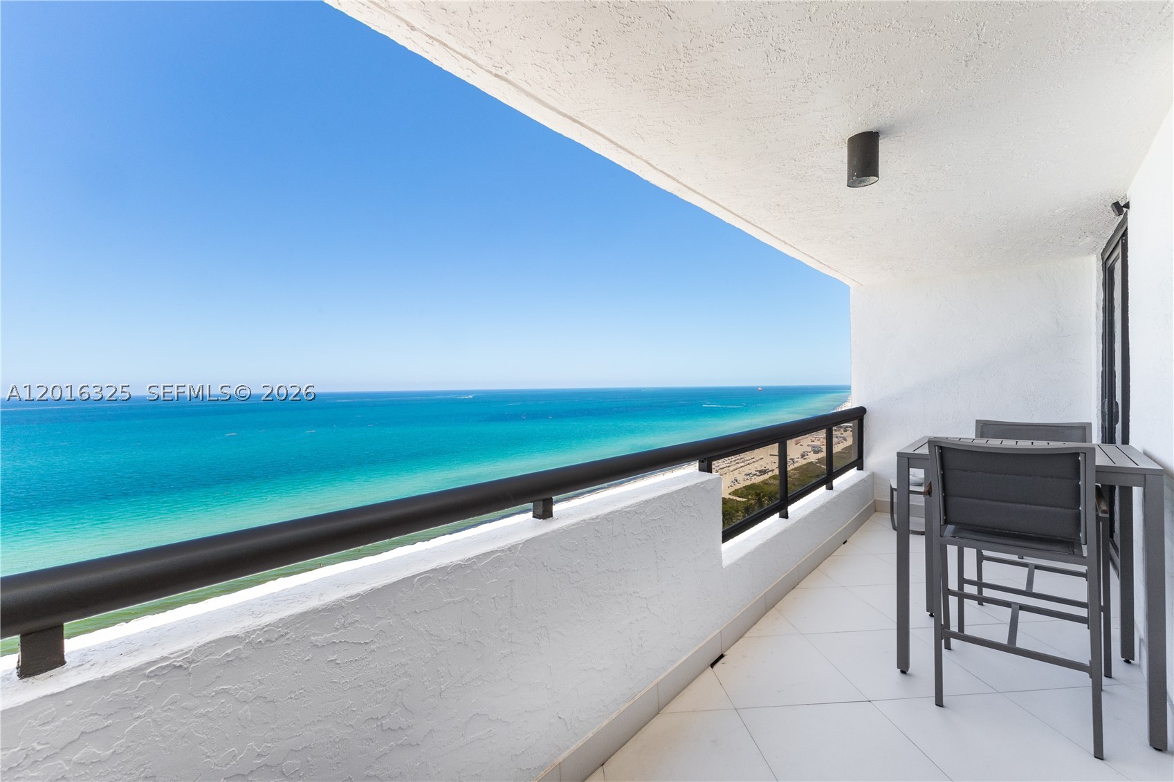 2555 Collins Ave 2205 — photo