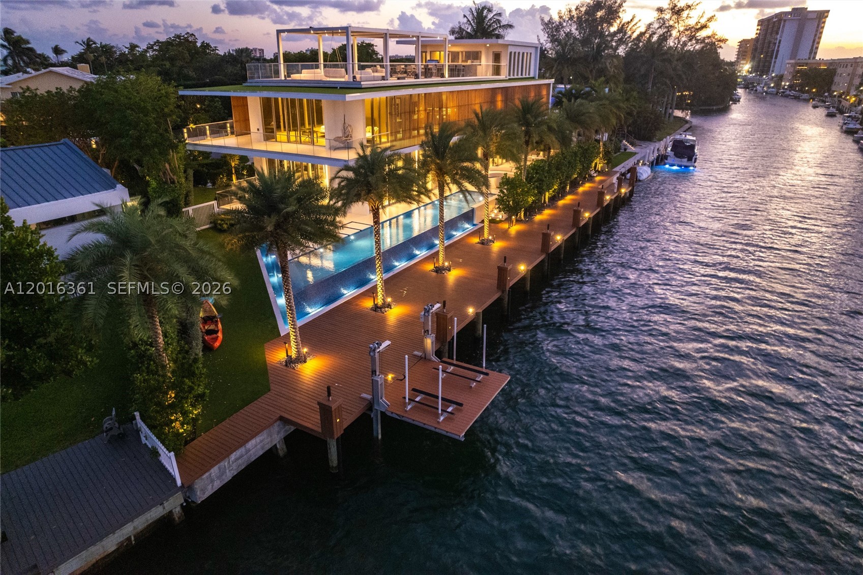 13390 Biscayne Bay Dr — photo