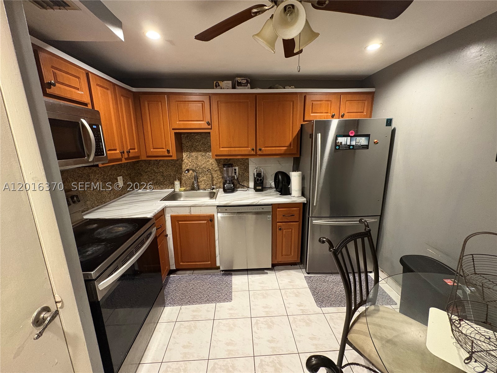 4152 Inverrary Dr 303 — photo