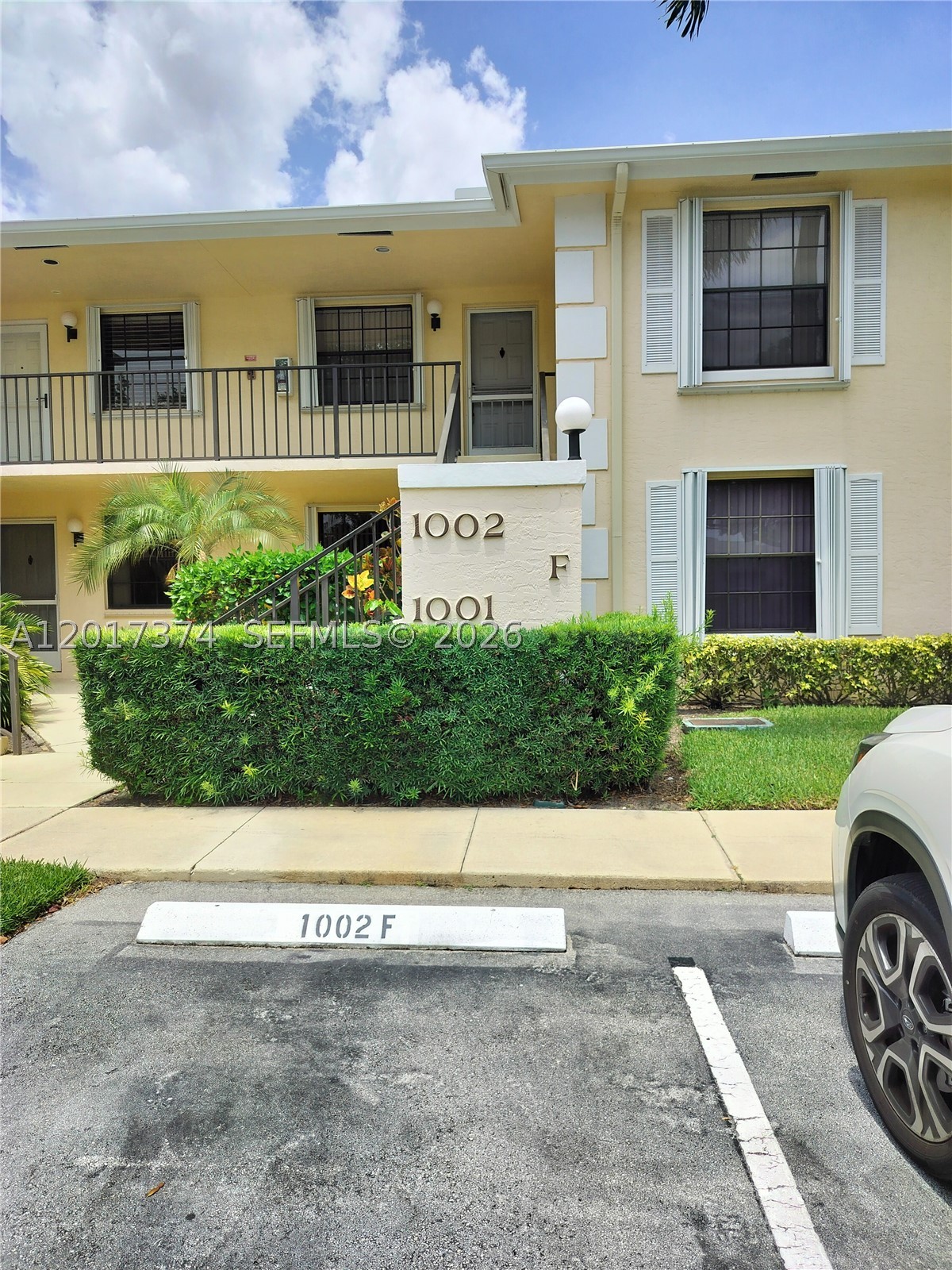1001 Keystone Dr F — photo