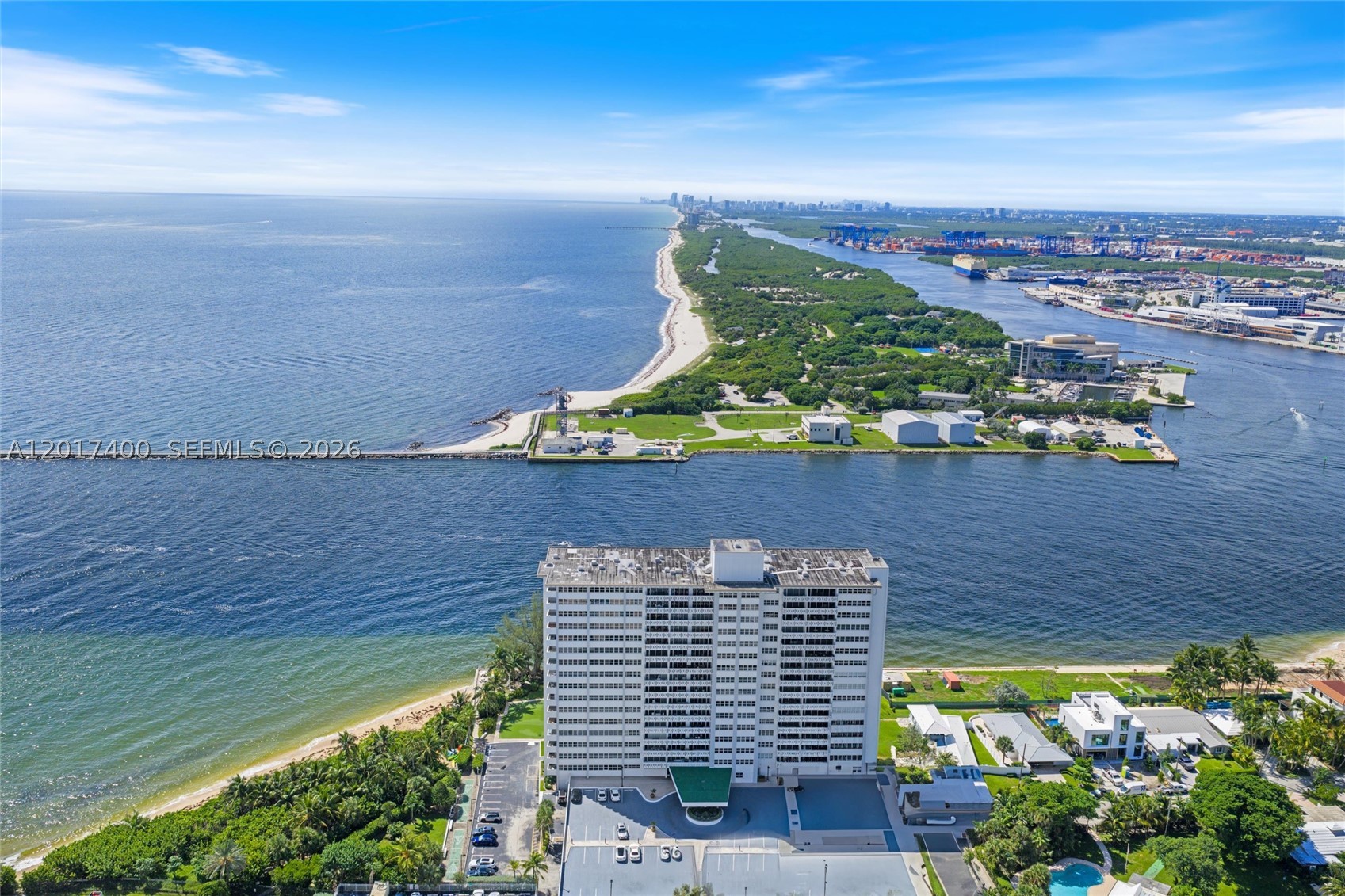 2100 S Ocean Dr 10B — photo