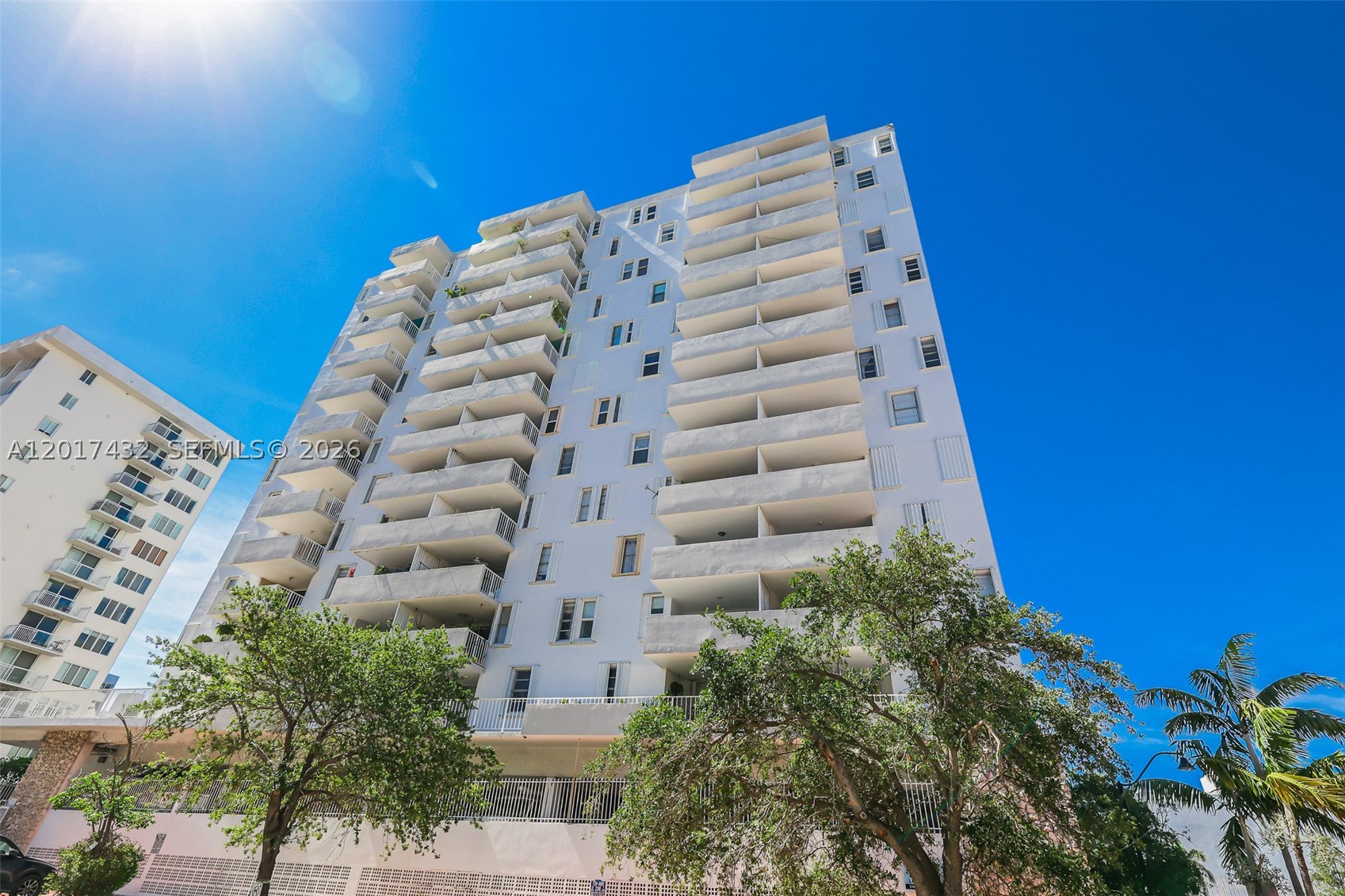 1331 Lincoln Rd 704 — photo