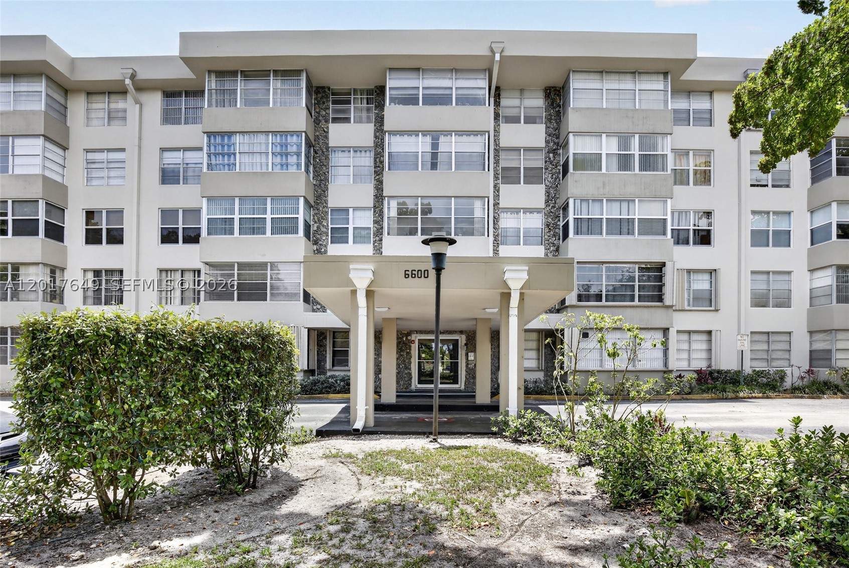 6600 Cypress Rd 504 — photo