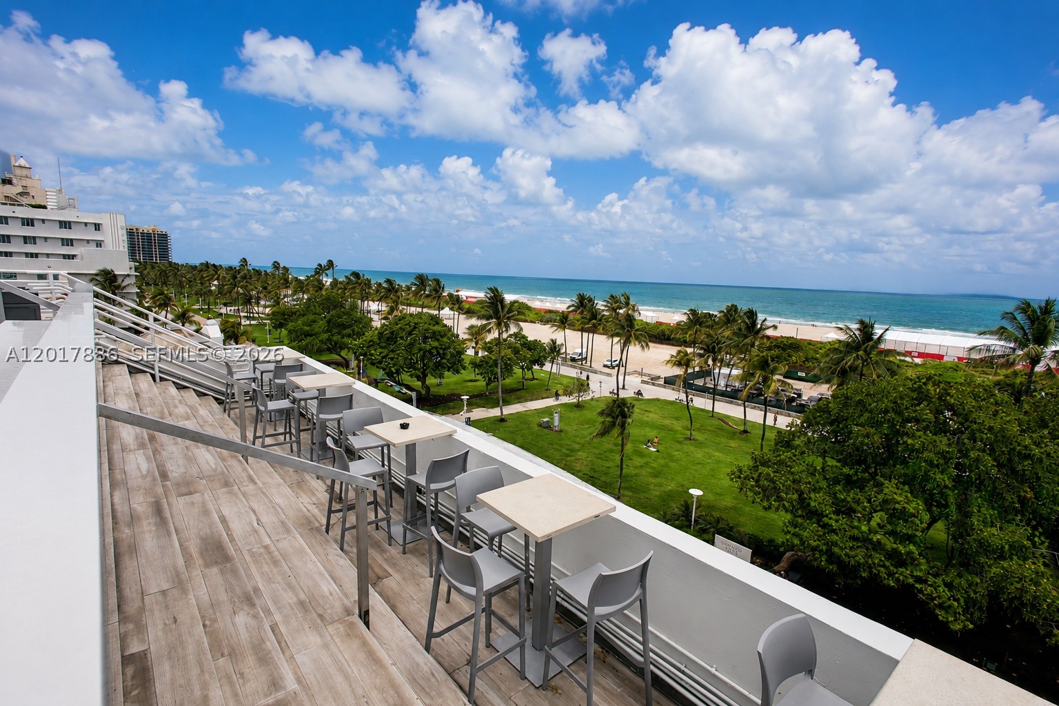 1036 Ocean Dr B308 — photo