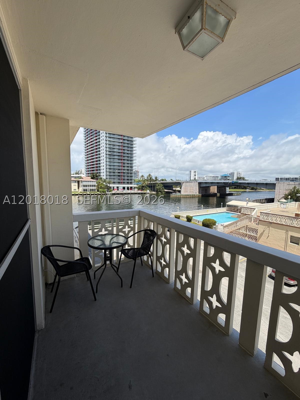 1817 S Ocean Dr 319 — photo