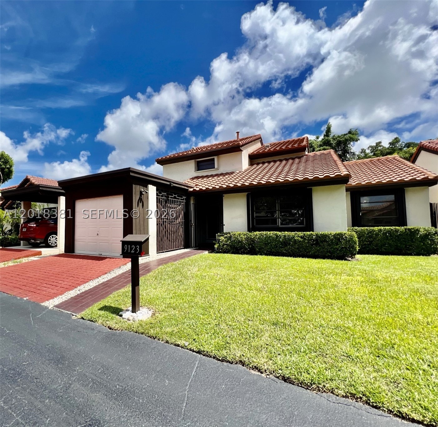9123 SW 112th Ct — photo