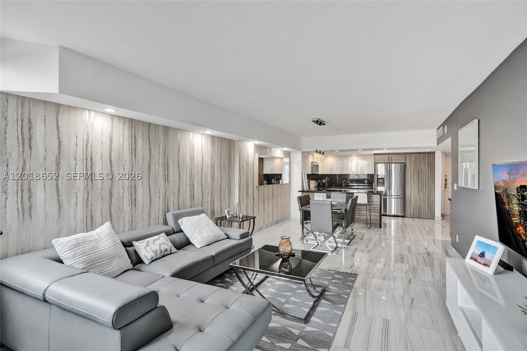 19370 Collins Ave 426 — photo