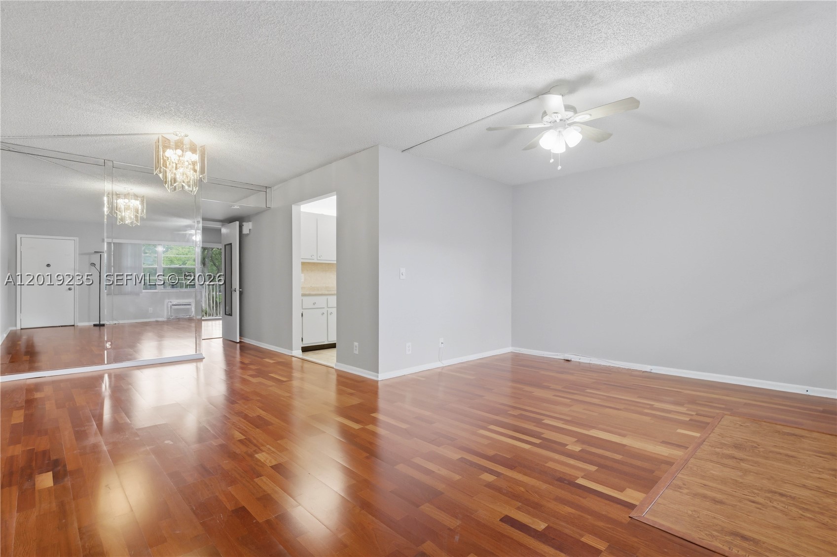 151 SW 134th Way 206N — photo