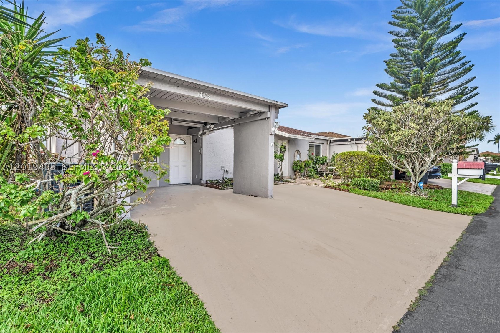 14898 Wildflower Ln — photo