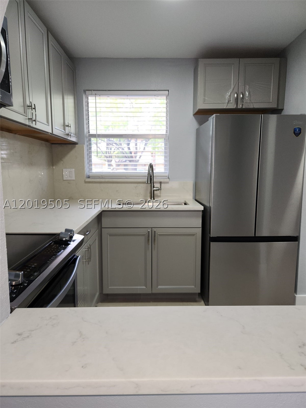 2811 N Pine Island Rd 107 — photo