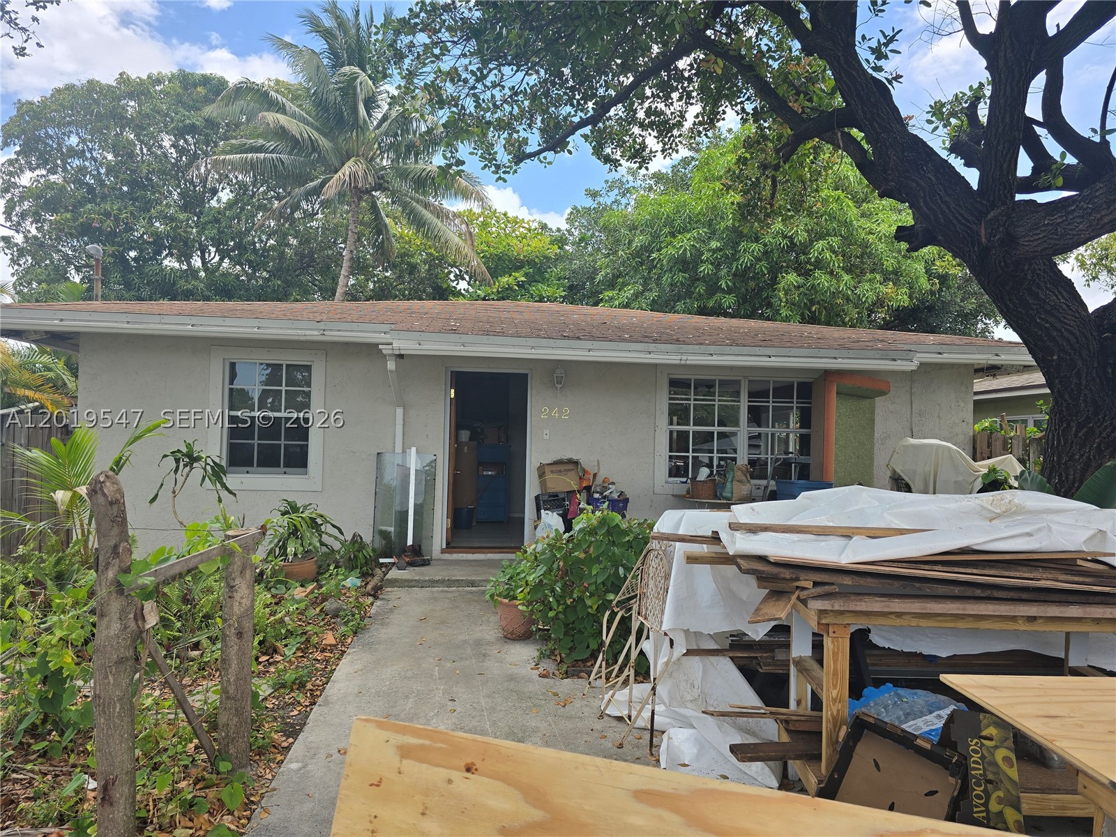 242 NW 7th Ave — photo