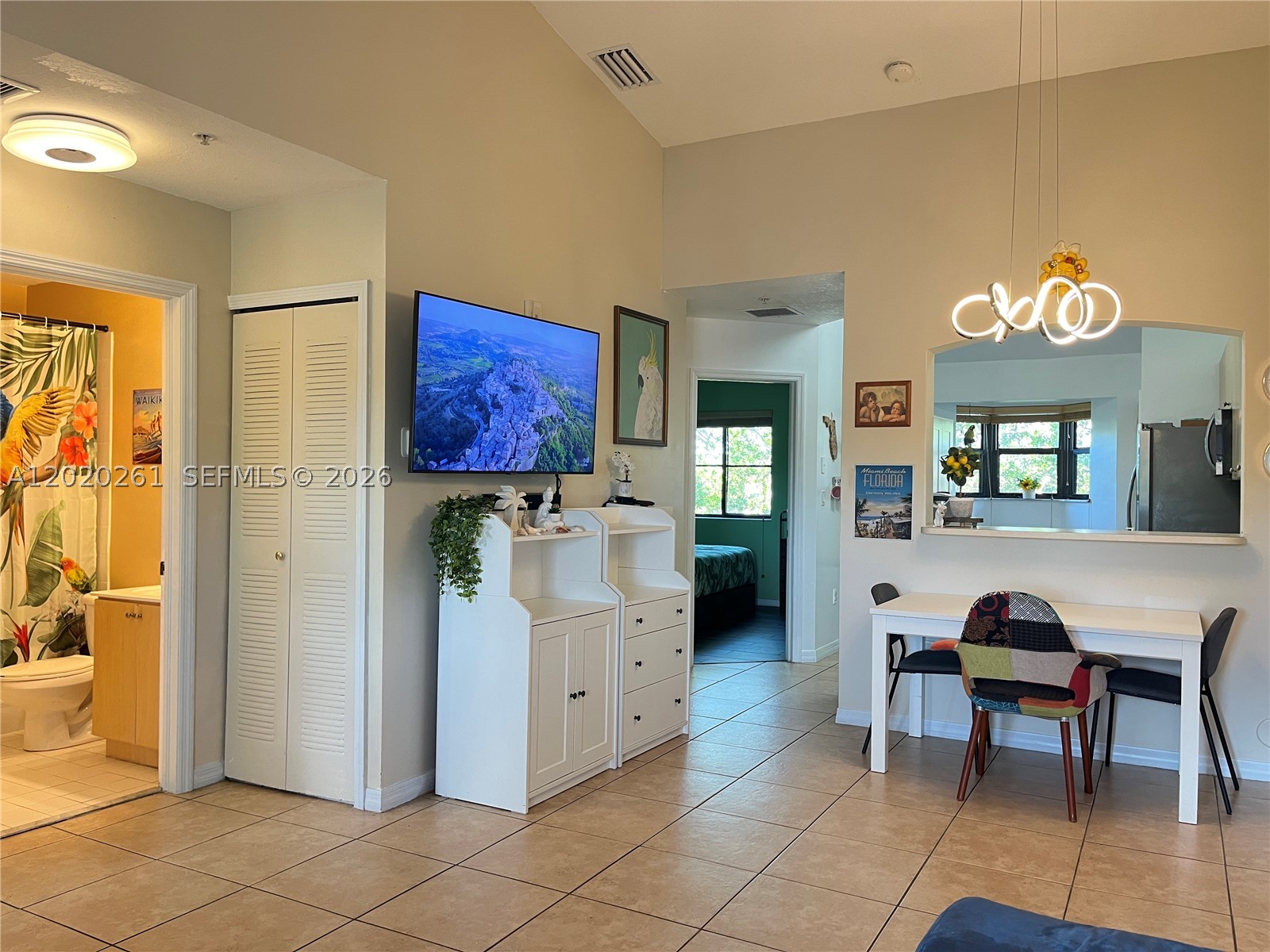 22731 SW 88th Pl 303 — photo