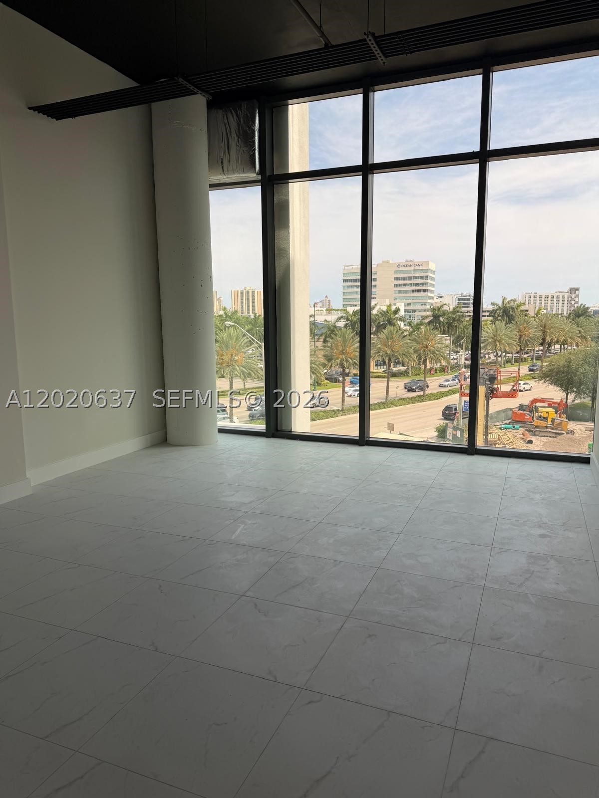 21290 Biscayne Blvd 310 — photo