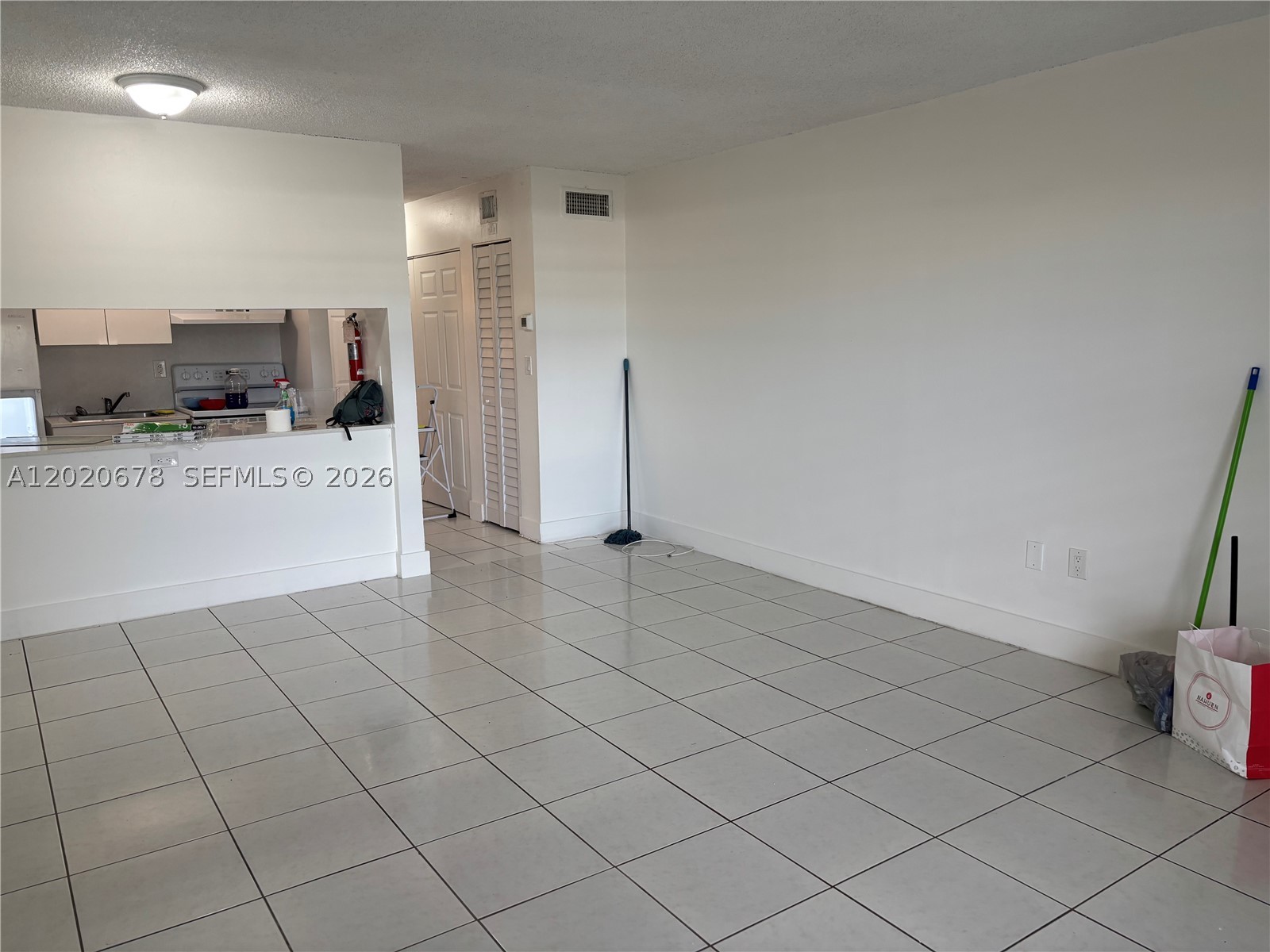 251 NW 177th St a-109 — photo
