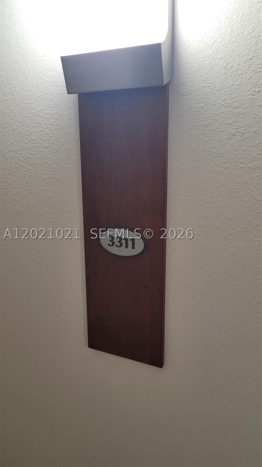 1750 N Bayshore Dr 3311 — photo