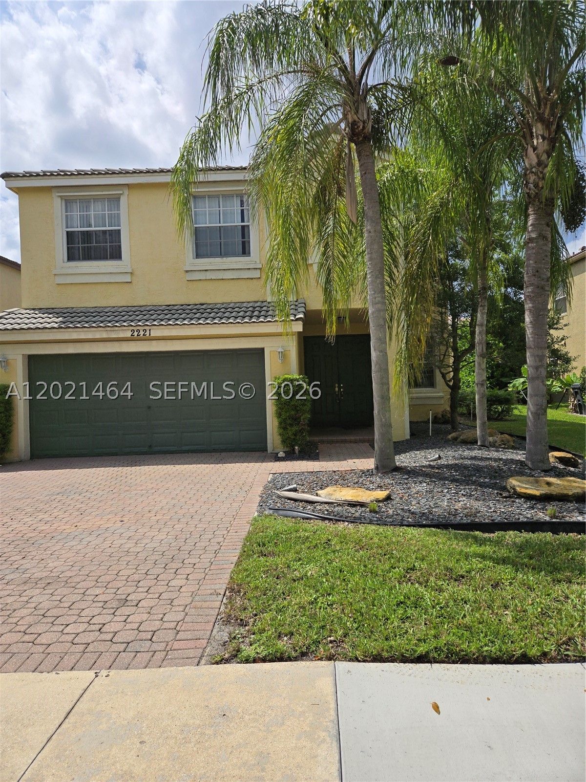2221 Sloane Pl — photo