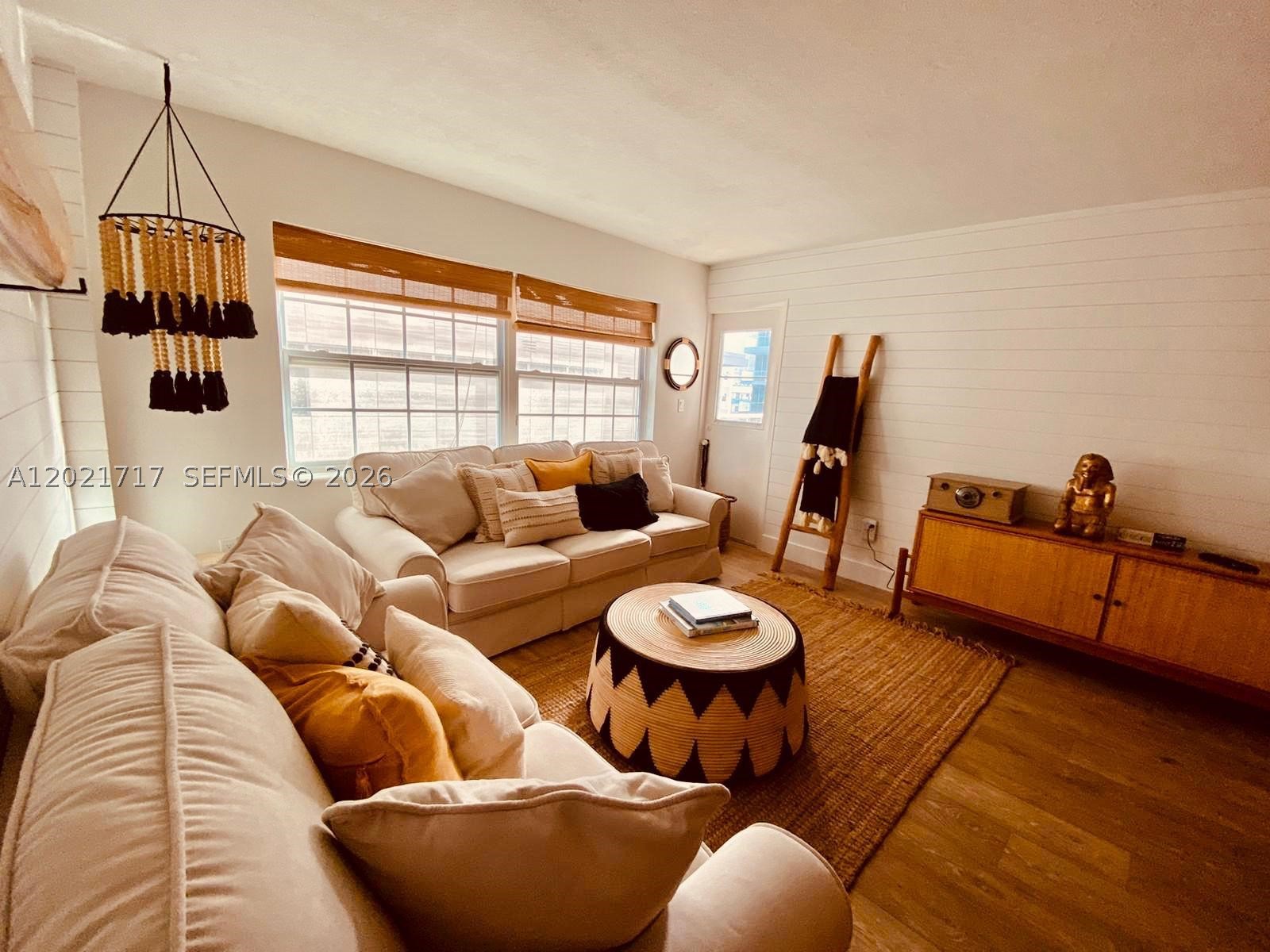 325 Ocean Dr 408 — photo