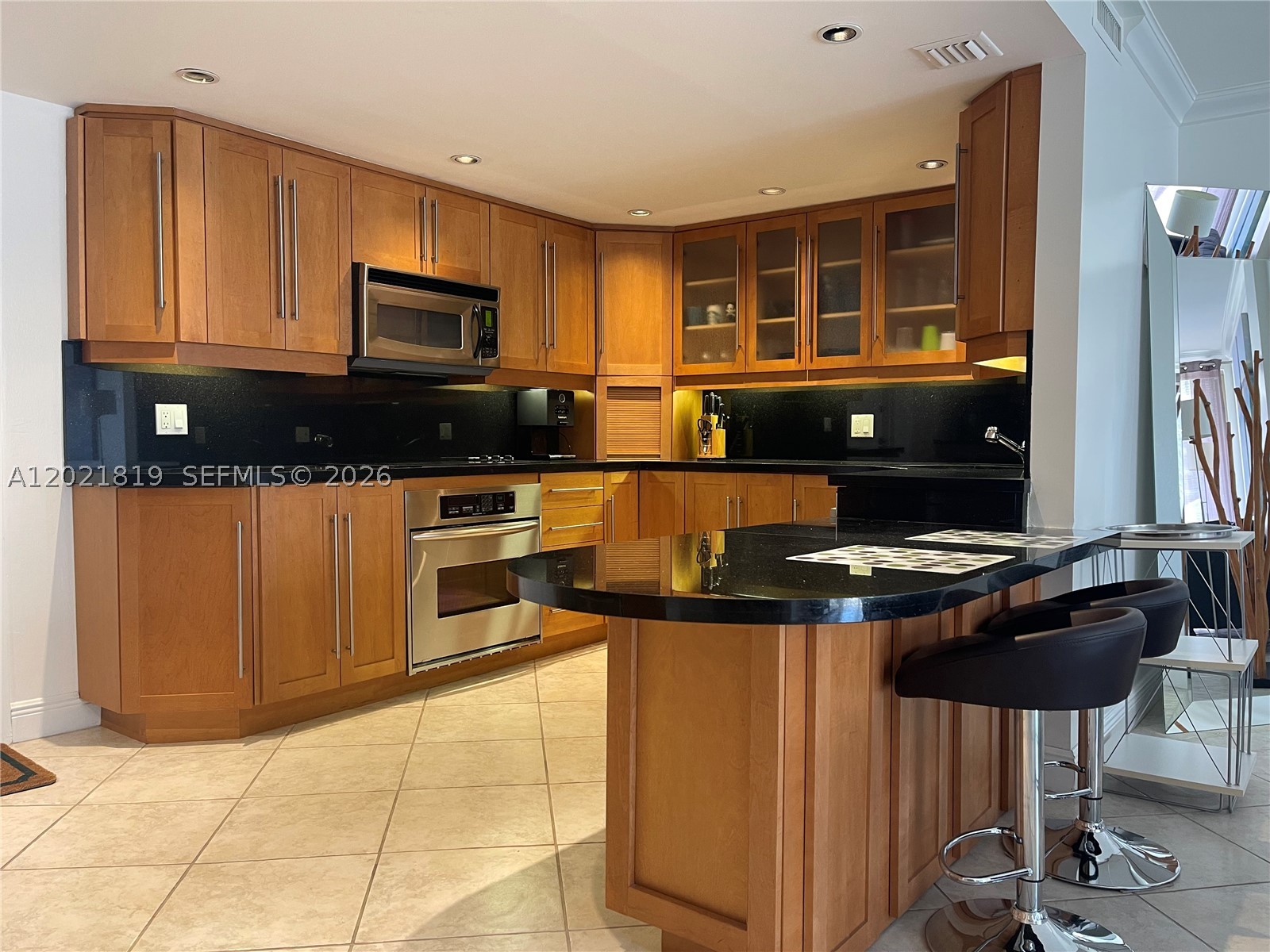 199 Ocean Lane Dr 413 — photo