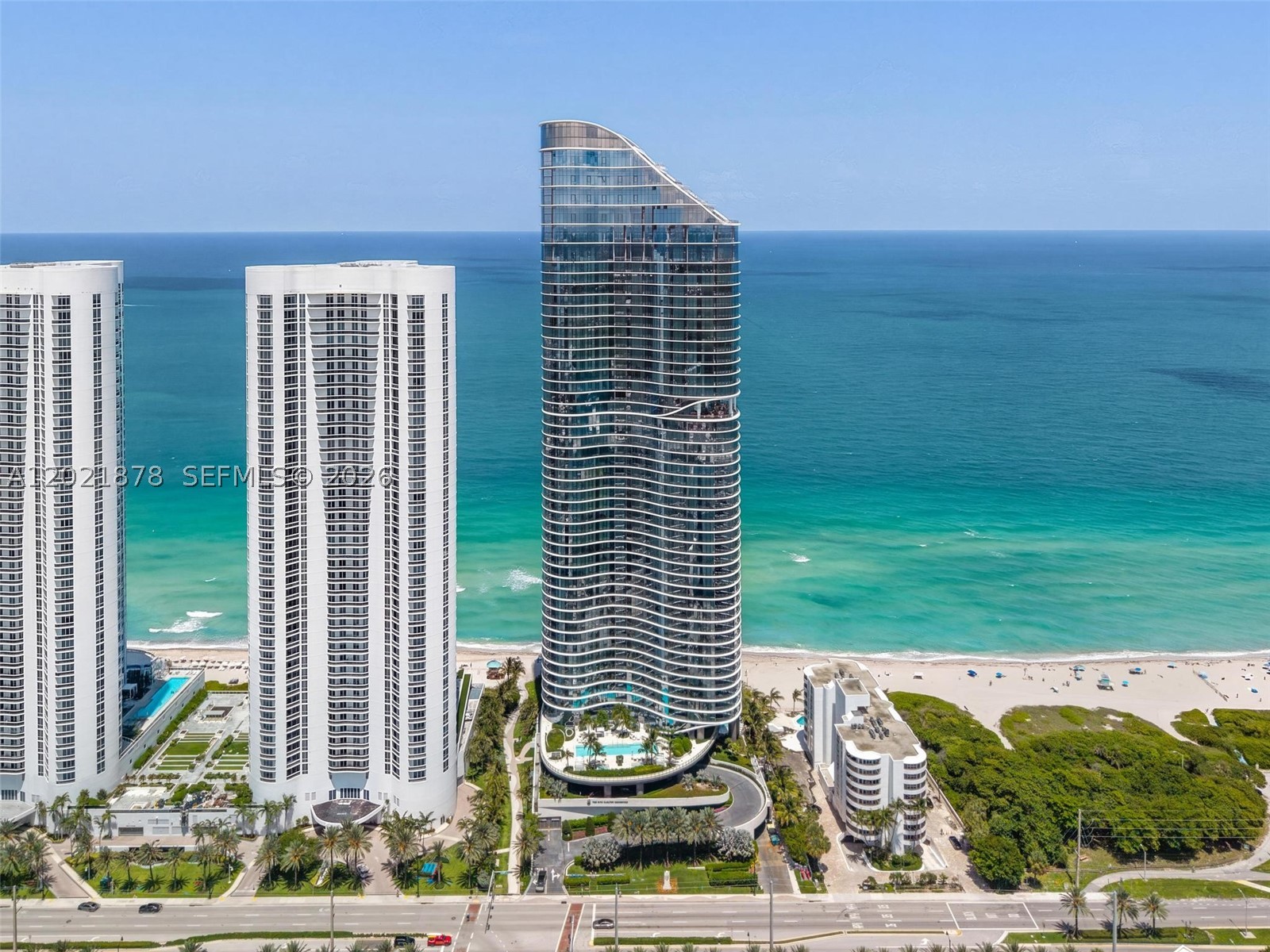 15701 Collins Ave 3001 — photo