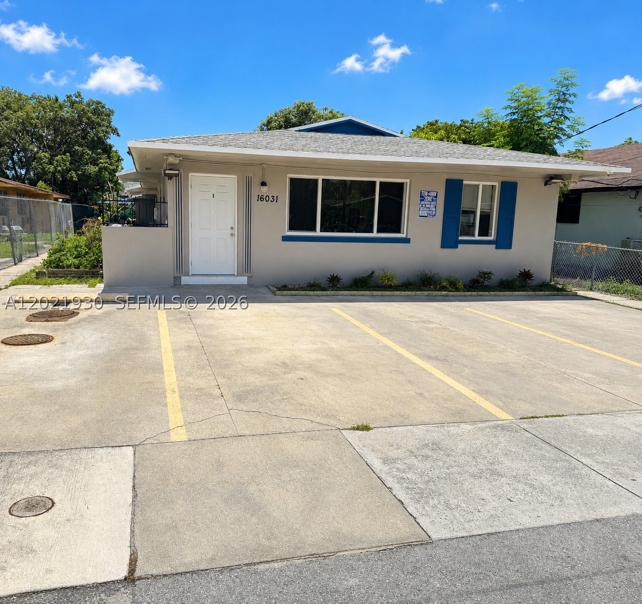 16031 NE 19th Pl — photo