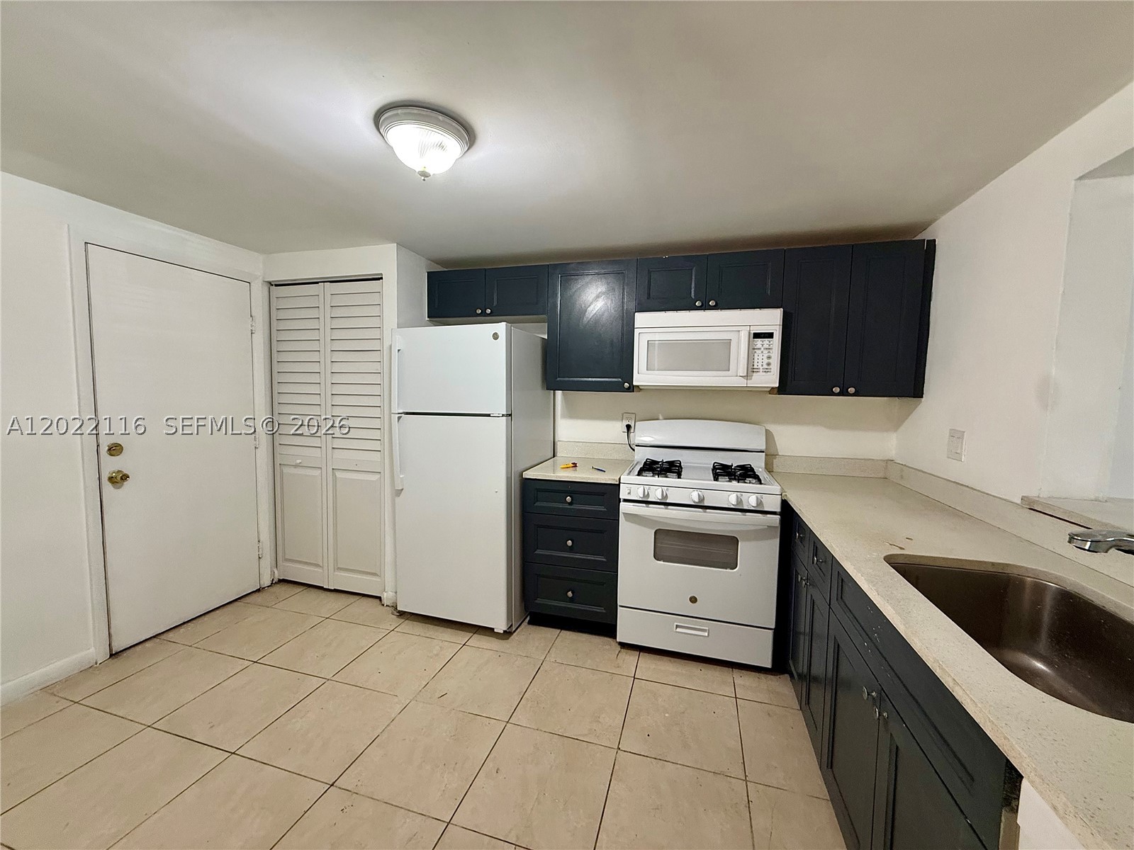 18101 NW 68th Ave B102 — photo